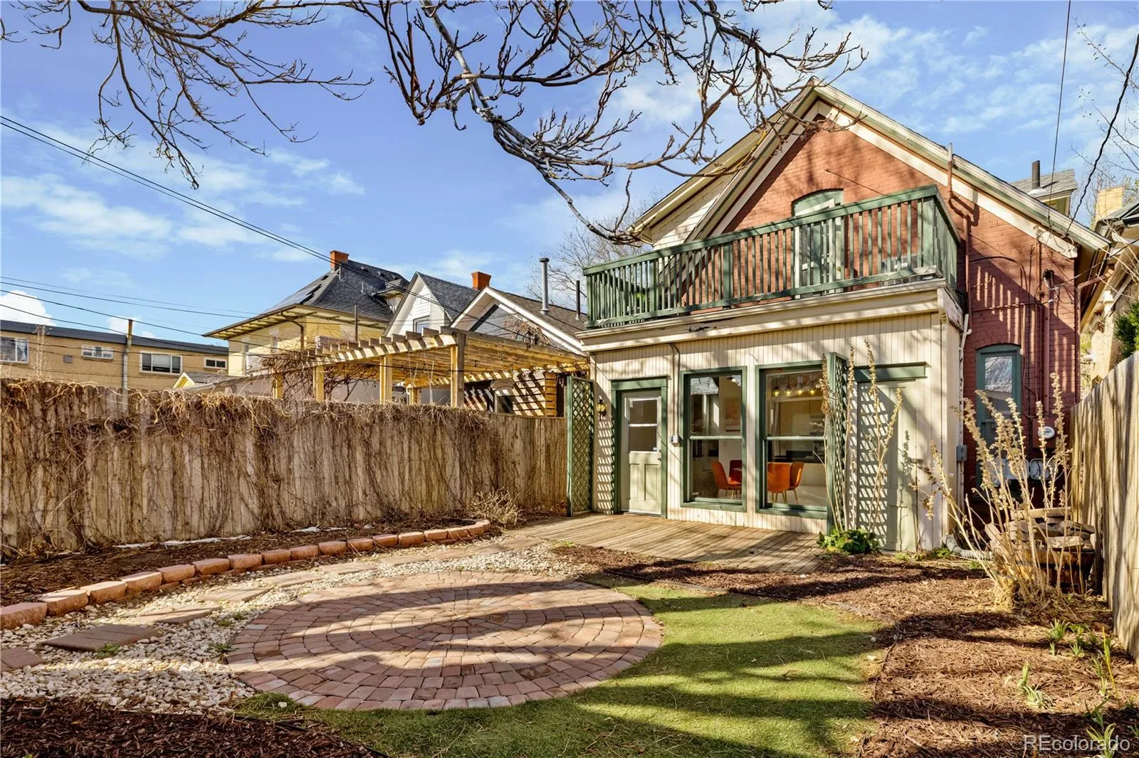 03192026213153 1600 34