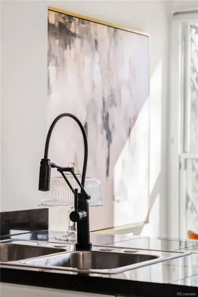 03192026213153 800 30