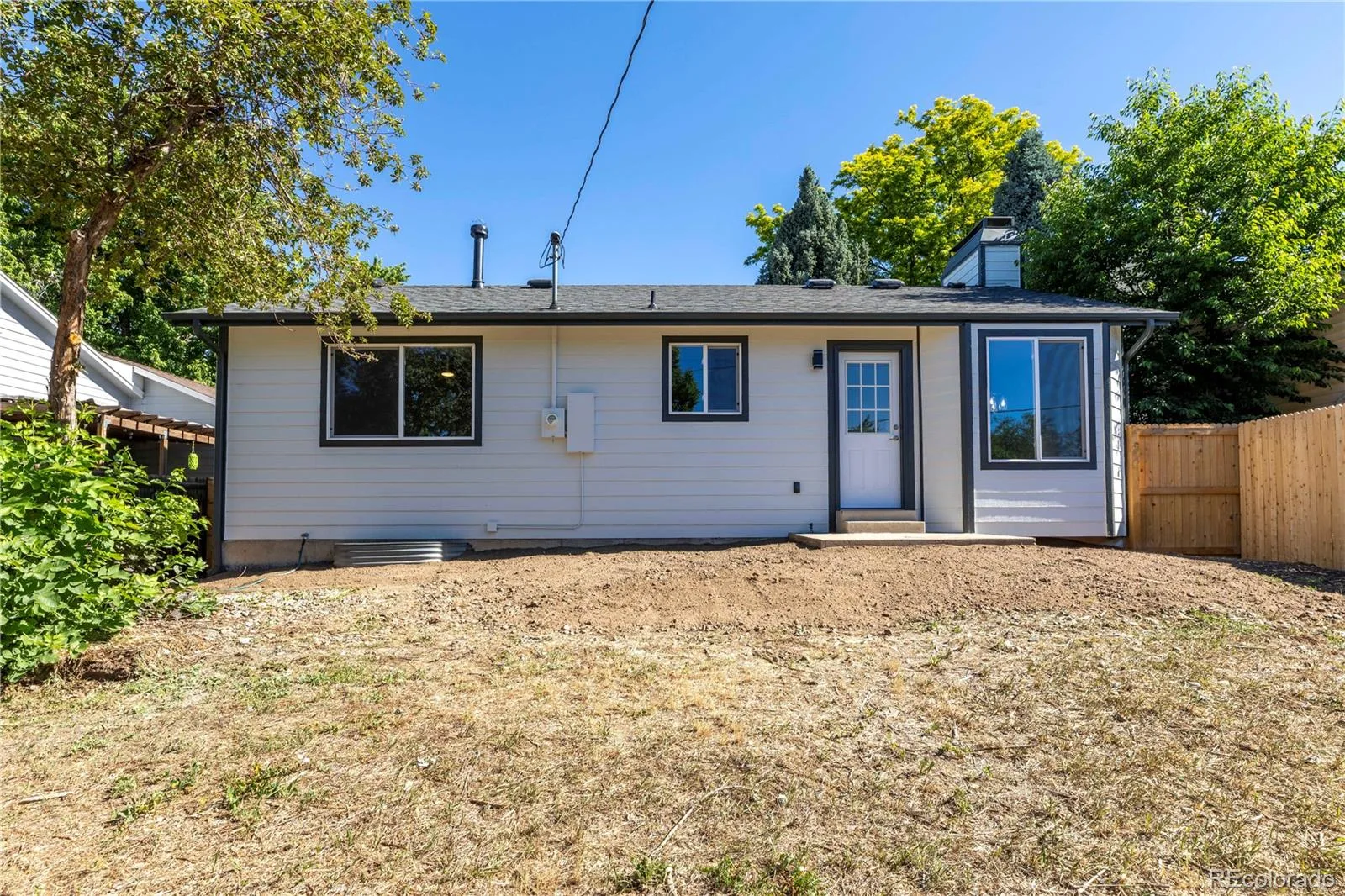 7230 W Yale Avenue Denver CO 80227 MLS #REC6918884 07062026205841 1600 27