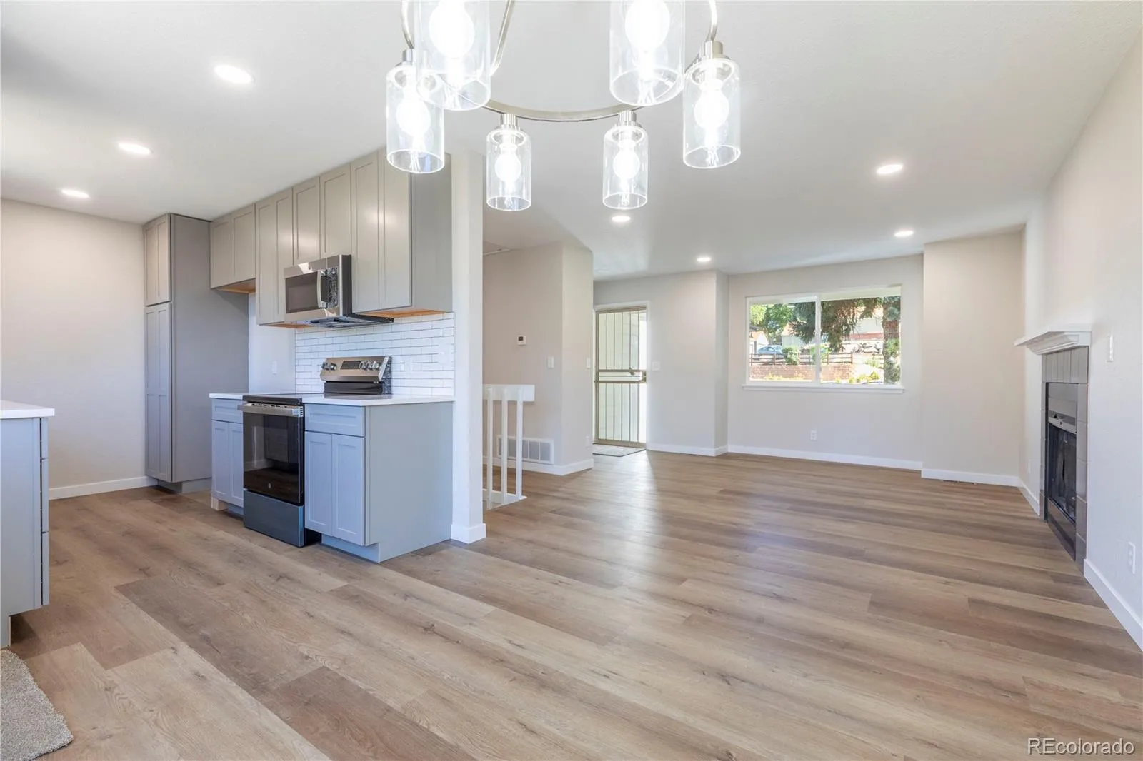 7230 W Yale Avenue Denver CO 80227 MLS #REC6918884 07062026205841 1600 5