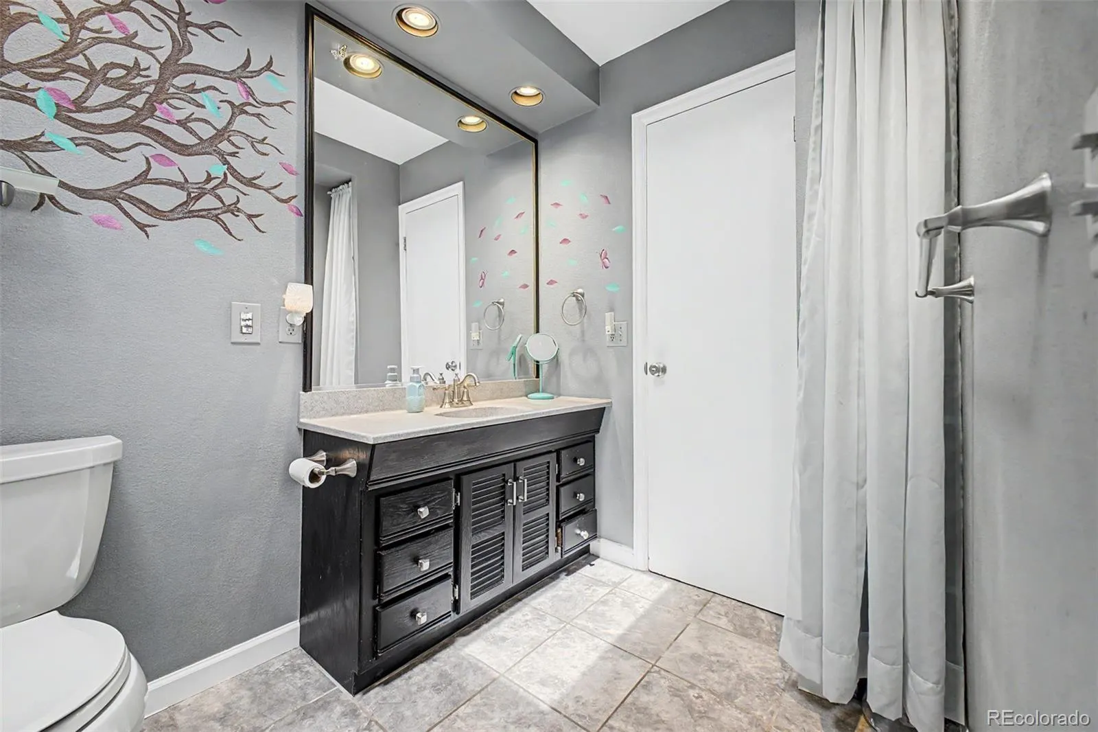 15504 E Evans Avenue Aurora CO 80013 MLS #REC6920103 05072026155802 1600 13