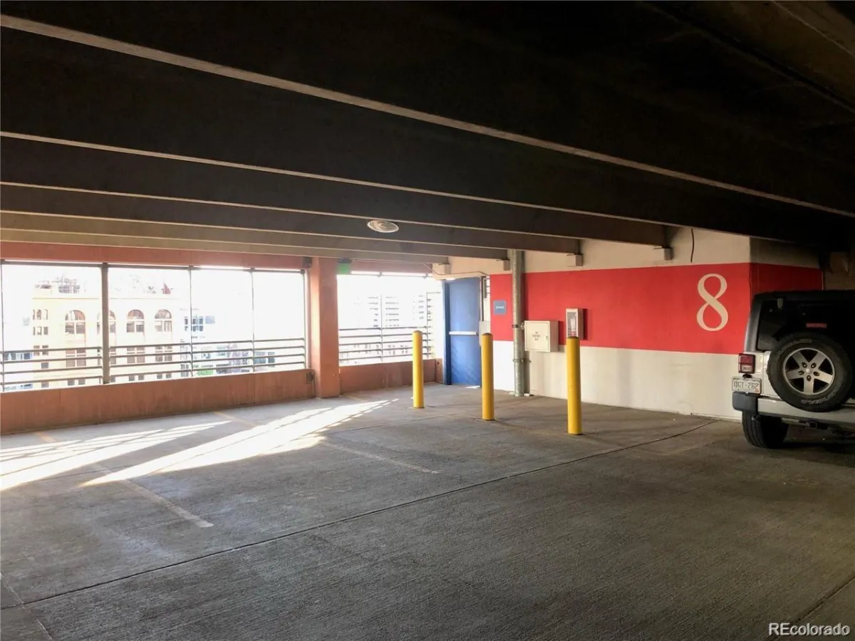 1555 California Street #602 Denver CO 80202 MLS #REC6922010 05242026052509 1200 3