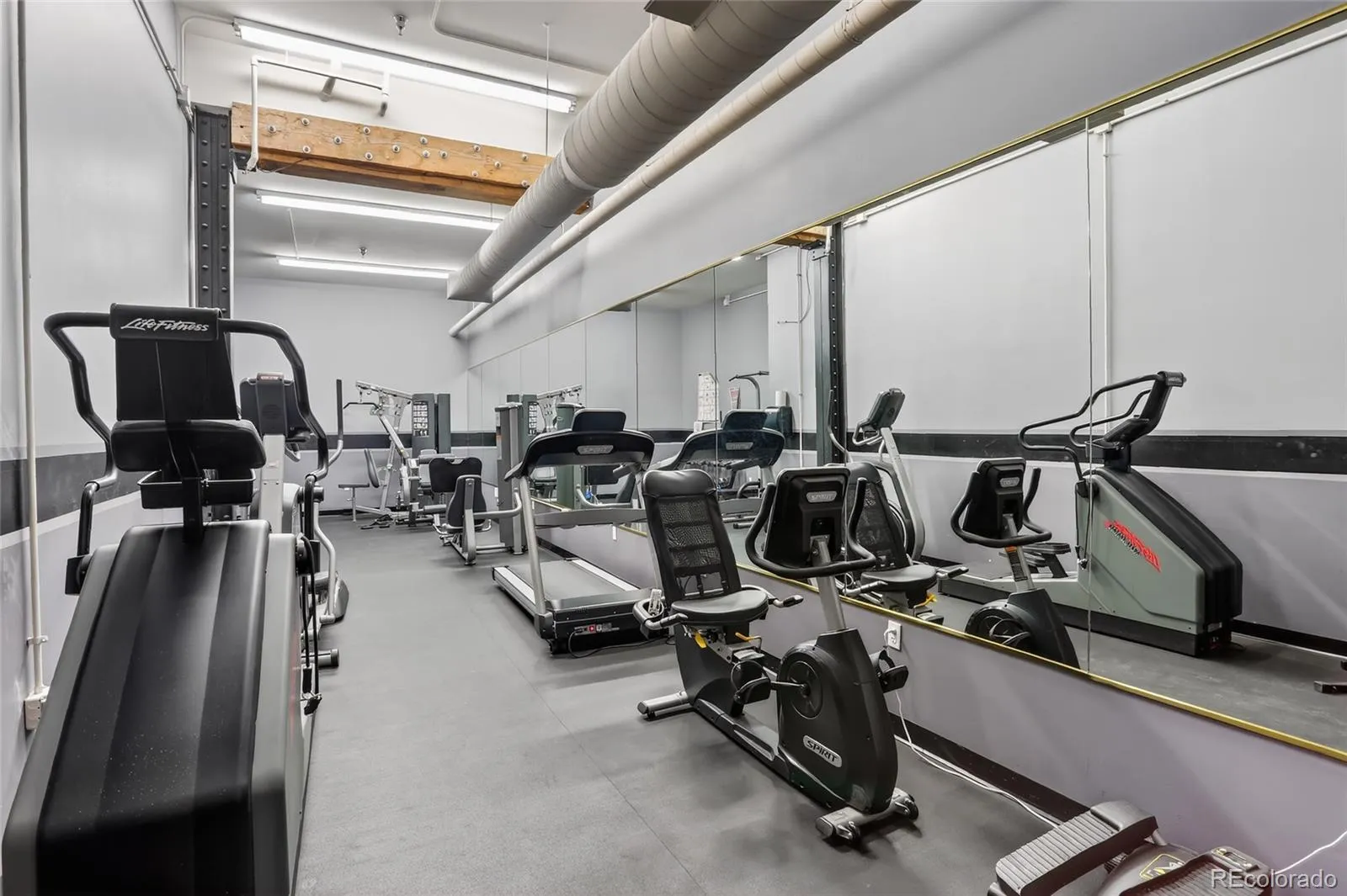 1555 California Street #602 Denver CO 80202 MLS #REC6922010 05242026052509 1600 29