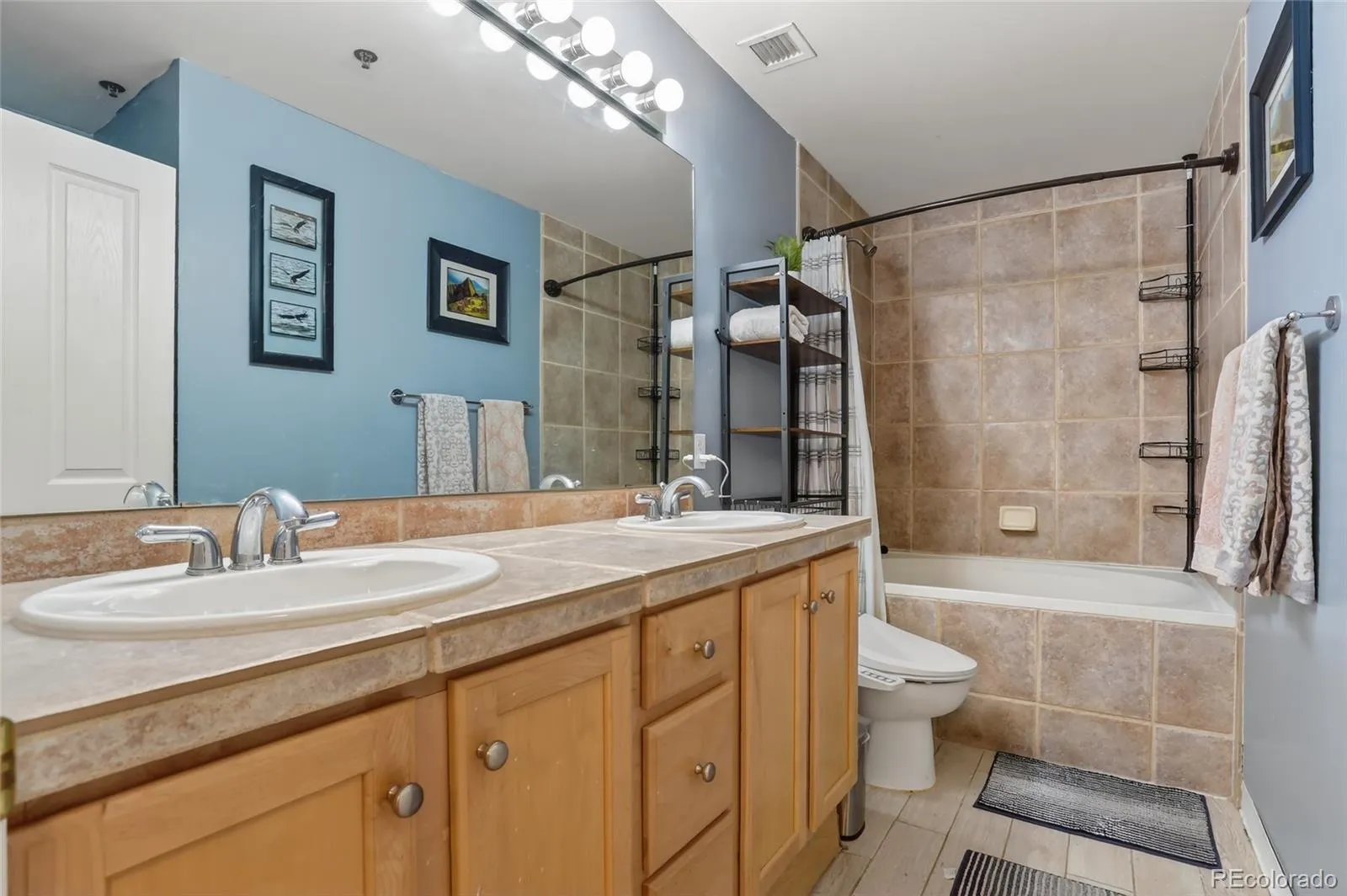 1555 California Street #602 Denver CO 80202 MLS #REC6922010 05242026052509 1600 7