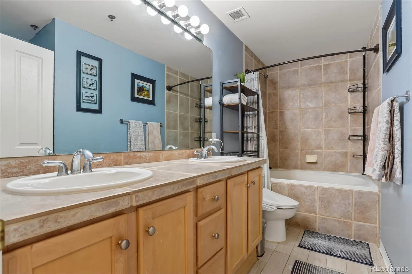 1555 California Street #602 Denver CO 80202 MLS #REC6922010 07212026224724 1600 7