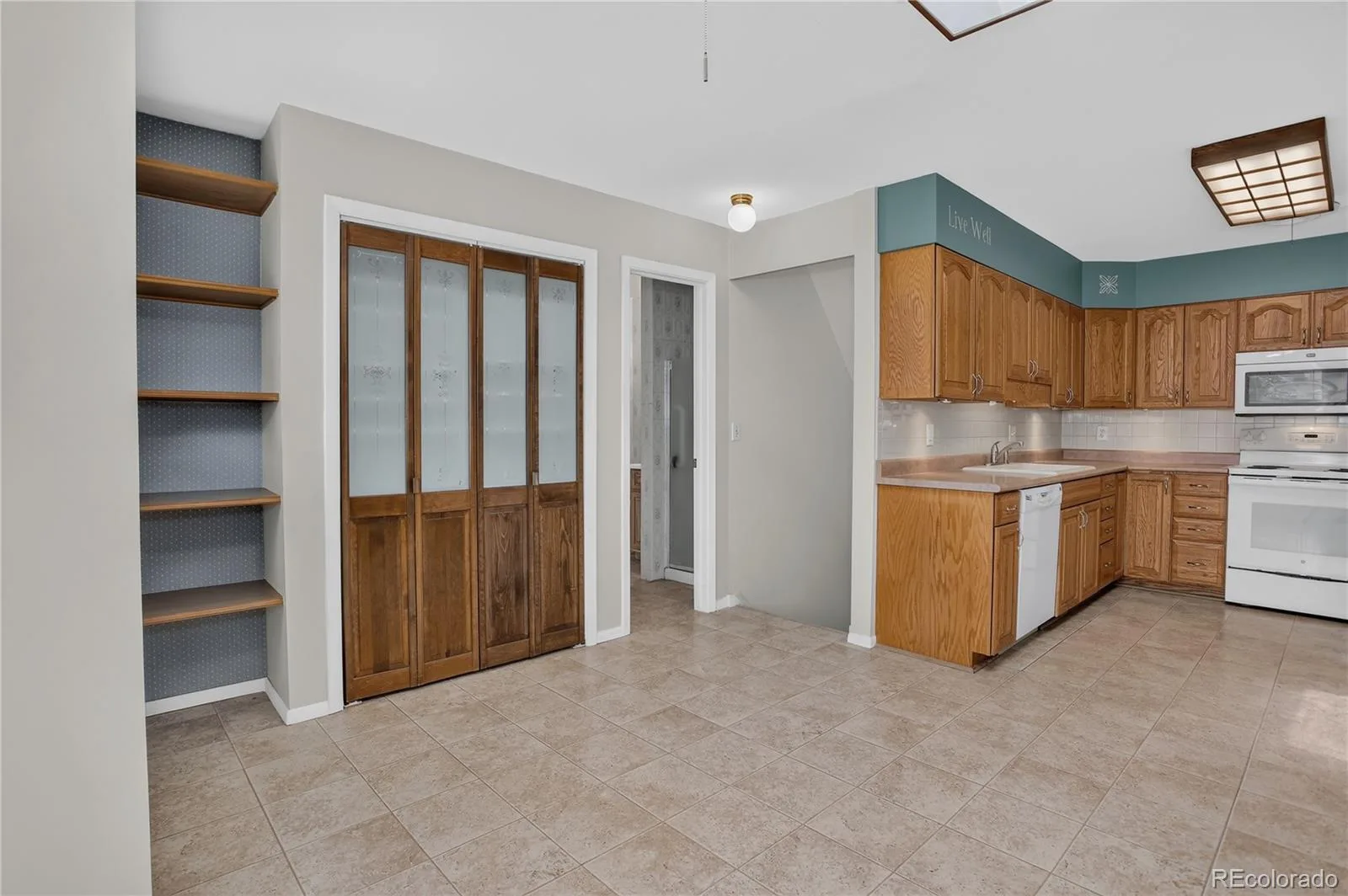 2974 S Eaton Street Denver CO 80227 | MLS #REC6923927 07312026035839 1600 17