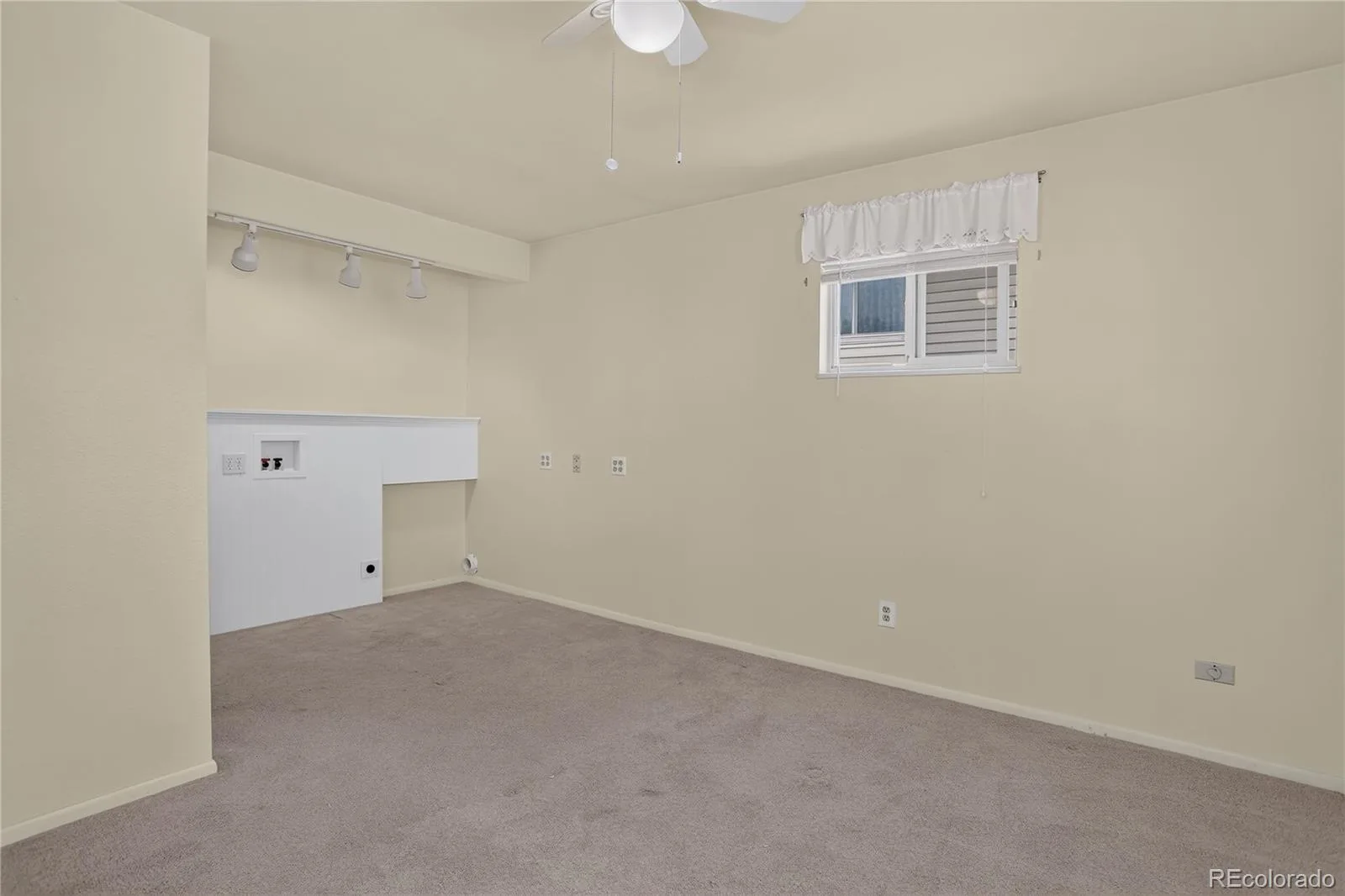 2974 S Eaton Street Denver CO 80227 | MLS #REC6923927 07312026035839 1600 26