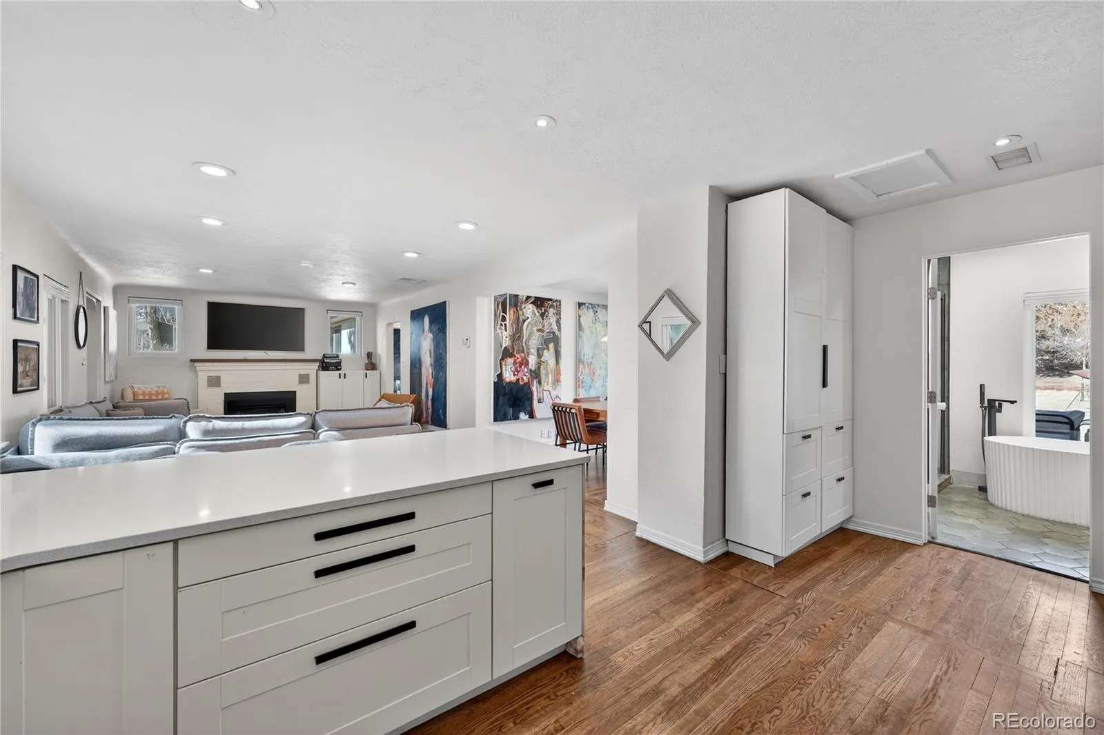 04102026174153 1600 7