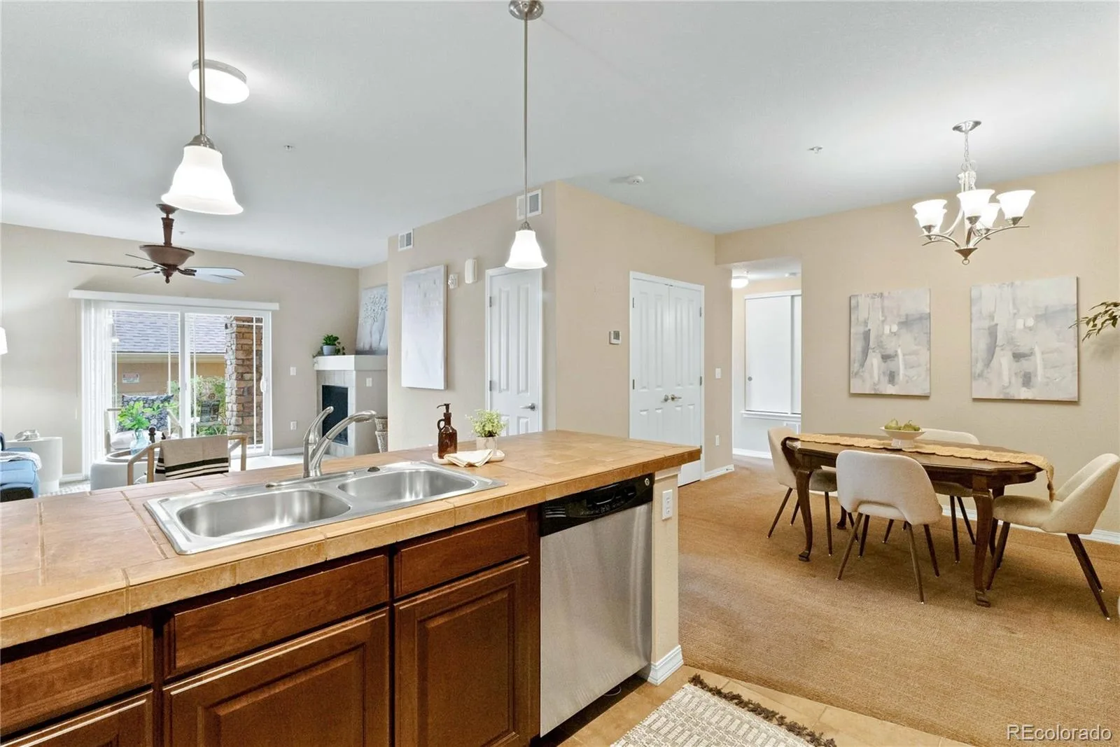 10052 W Ute Place #102 Littleton CO 80127 | MLS #REC6925626 08312026164346 1600 12