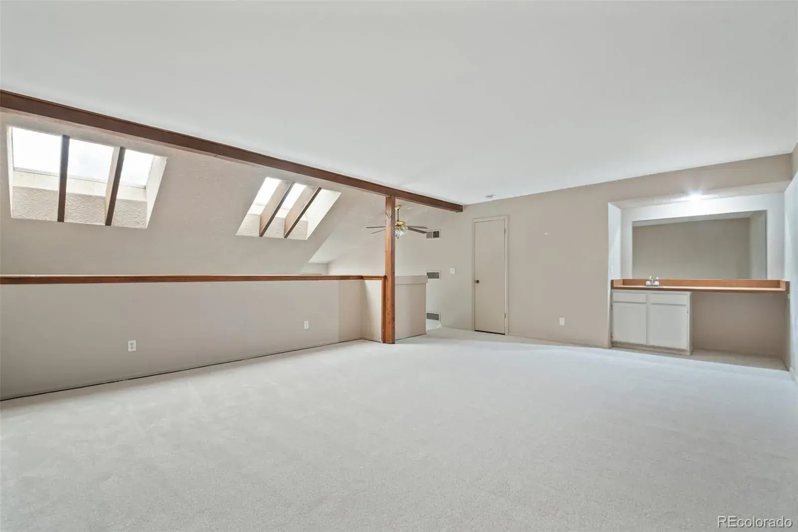 11212025211647 1600 10