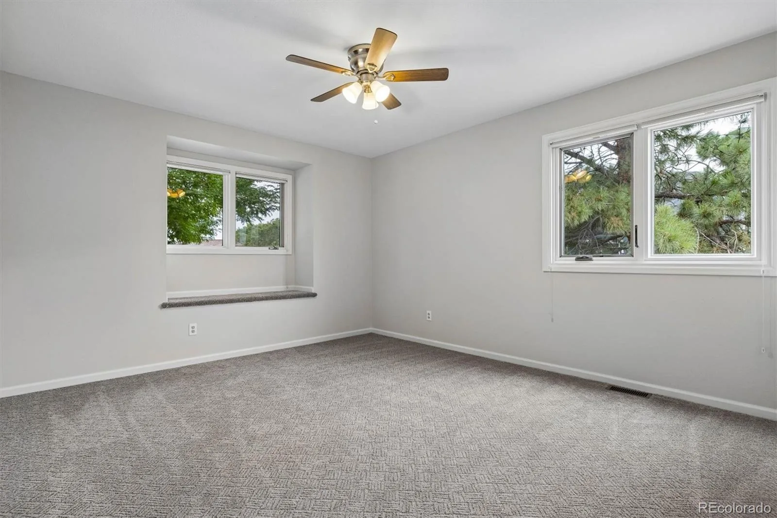 2353 Wigan Court Highlands Ranch CO 80126 | MLS #REC6926298 08032026155719 1600 28