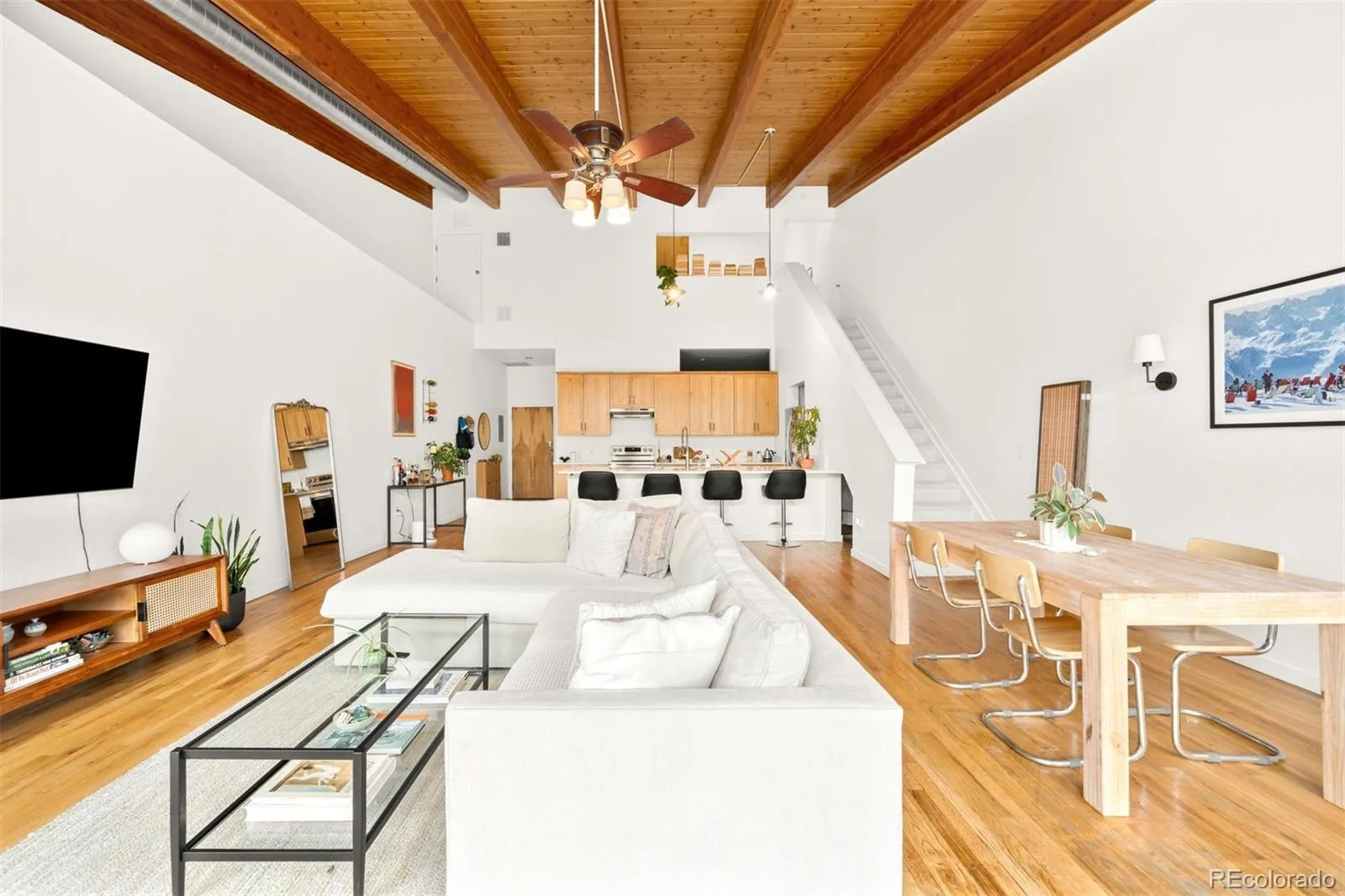 04172026162544 1600 6