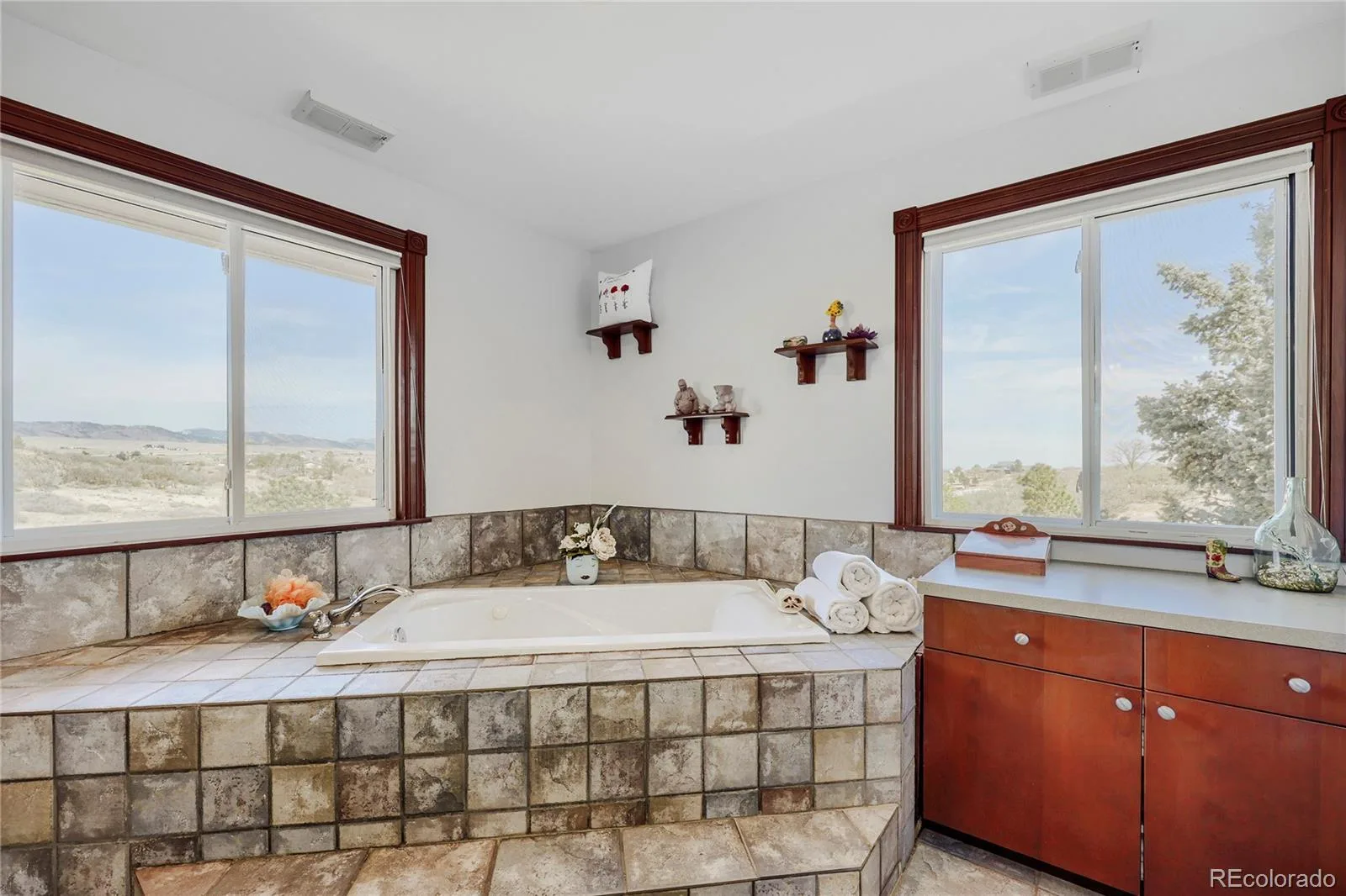 6415 Cherokee Drive Sedalia CO 80135 | MLS #REC6928027 08142026144526 1600 29