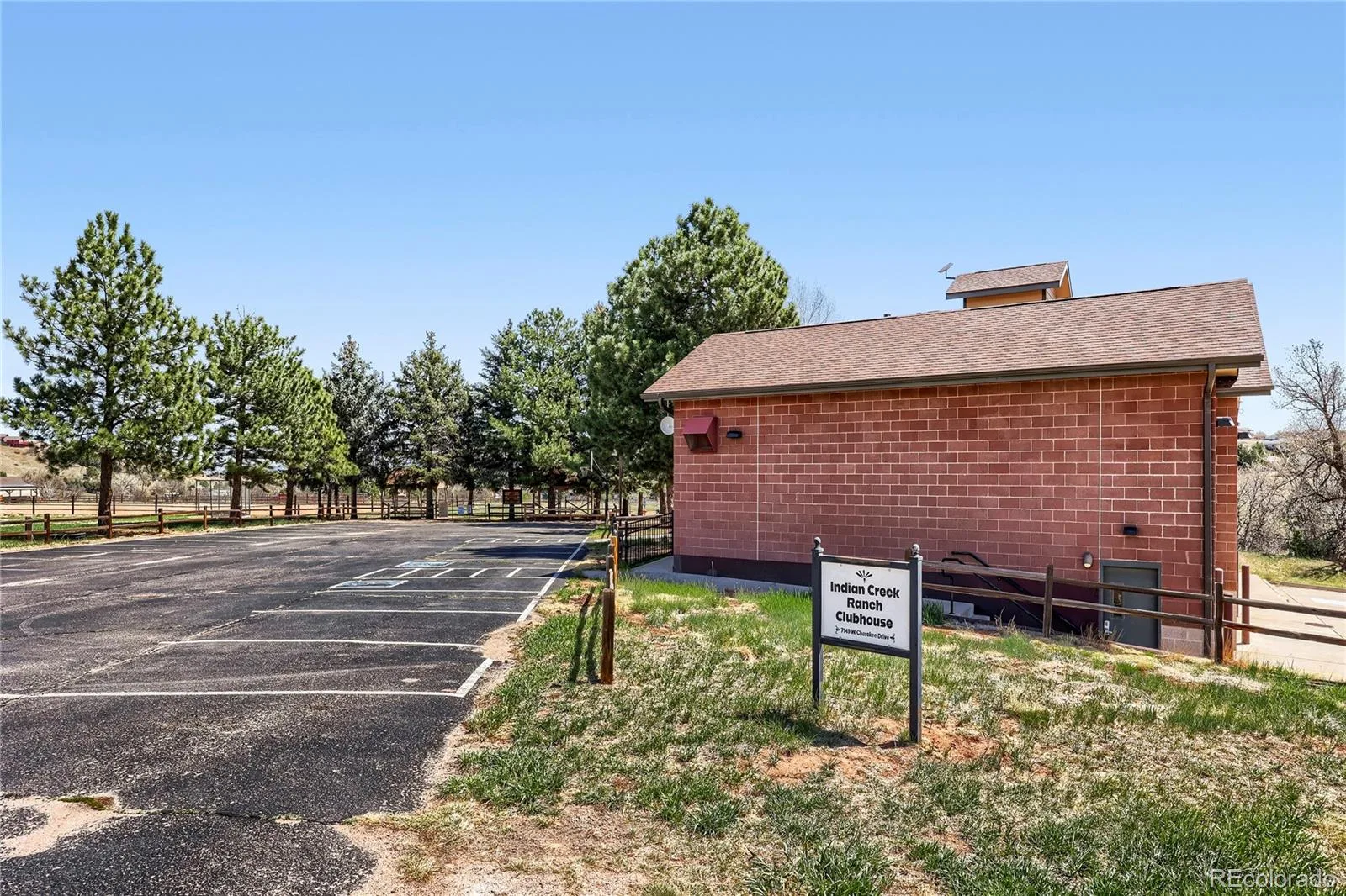 6415 Cherokee Drive Sedalia CO 80135 | MLS #REC6928027 08142026144526 1600 46