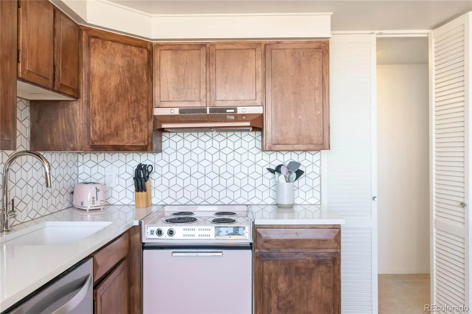 03252026155948 1600 10