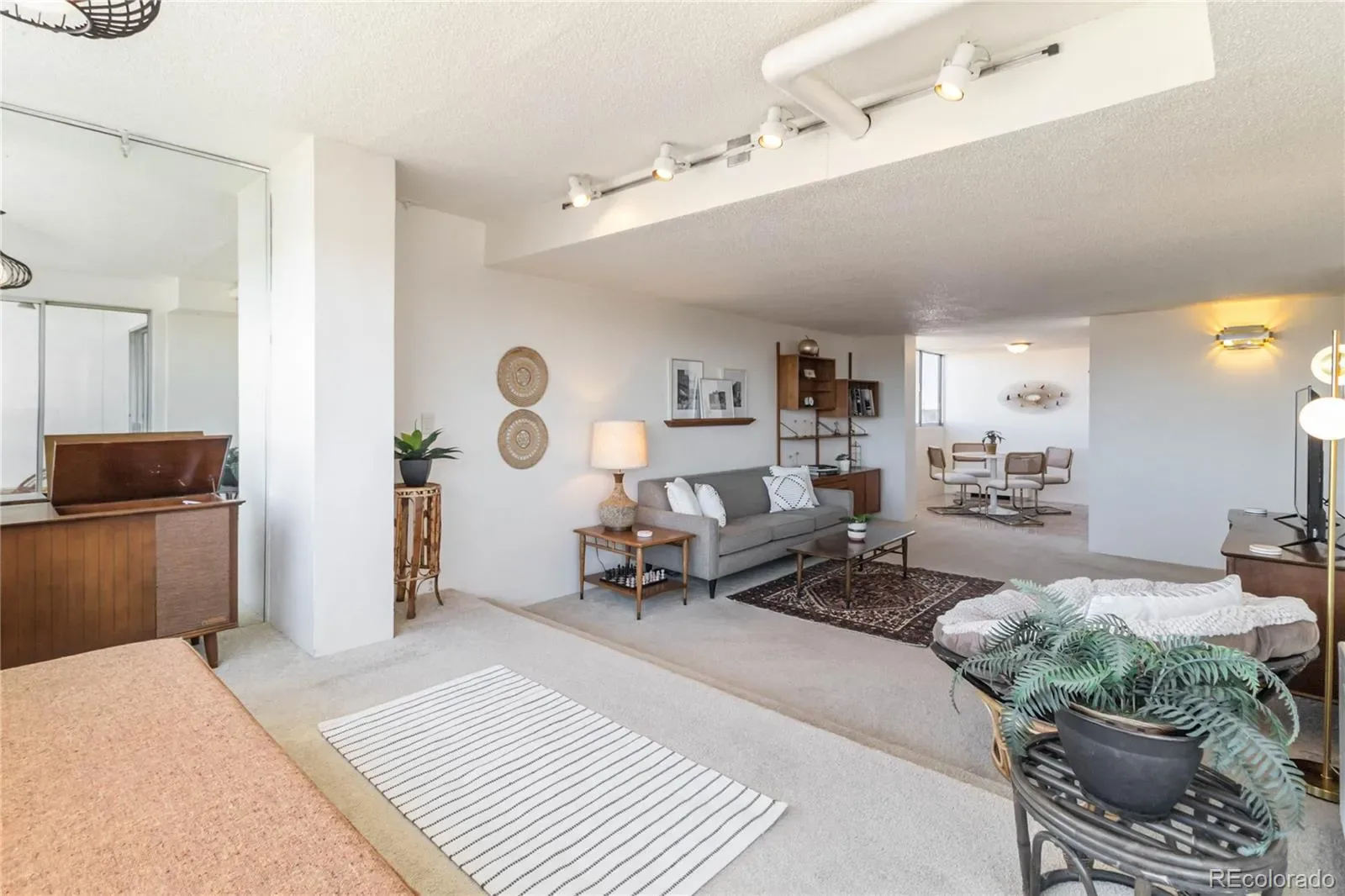 03252026155948 1600 6