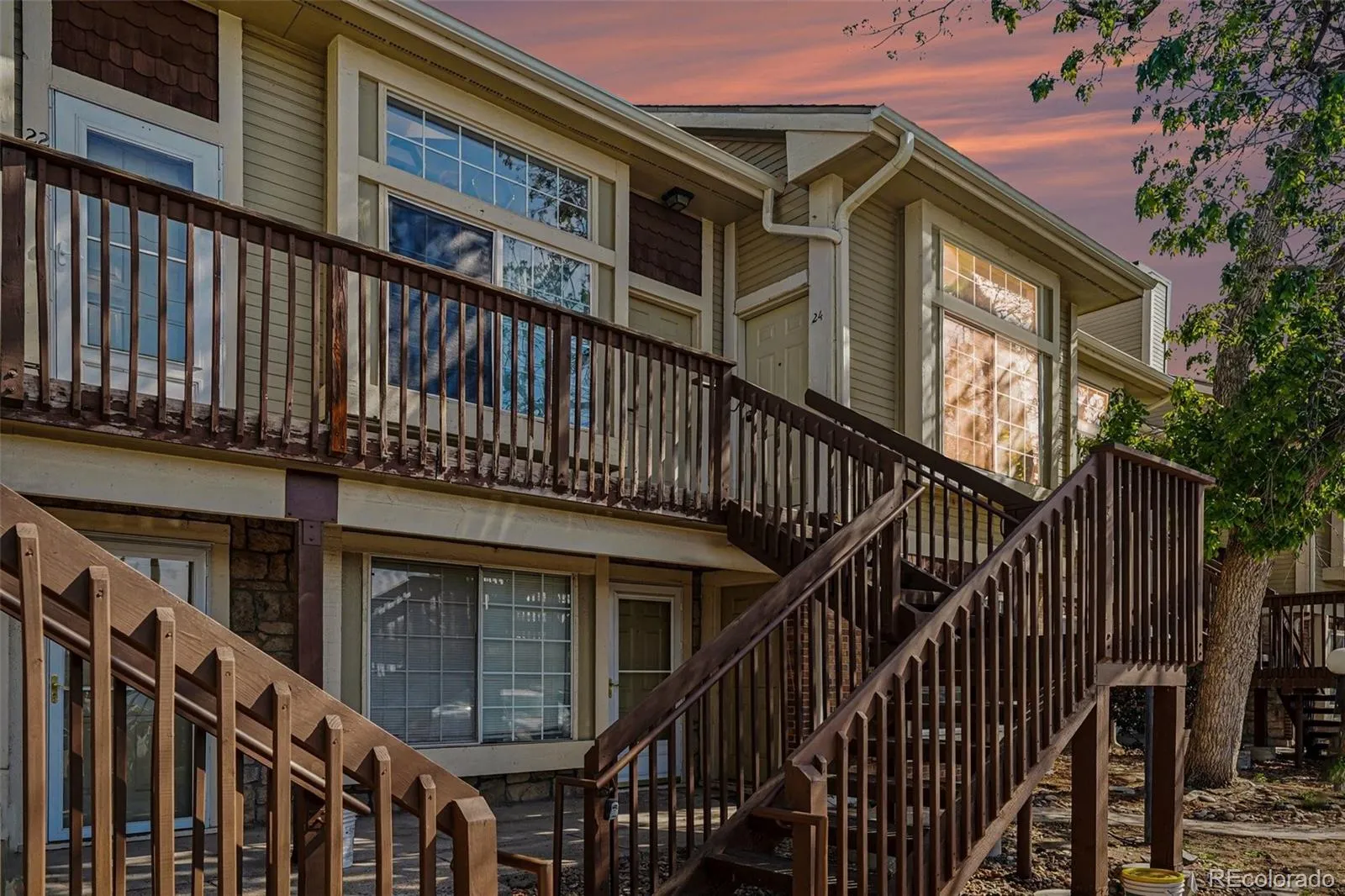 1885 S Quebec Way #B24 Denver CO 80231 MLS #REC6931424 04222026200229 1600 21