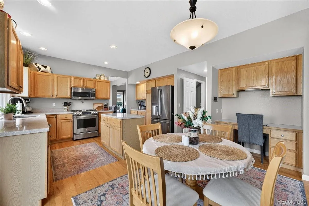 5421 S Bahama Court Centennial CO 80015 MLS #REC6932215 04242026225024 1200 9