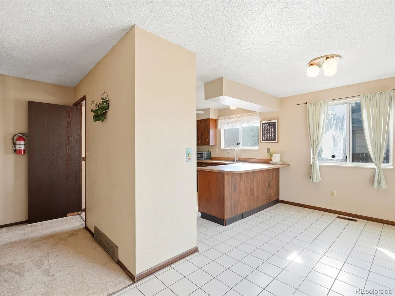8220 Hoyt Way Arvada CO 80005 MLS #REC6933147 07092026220540 1600 11