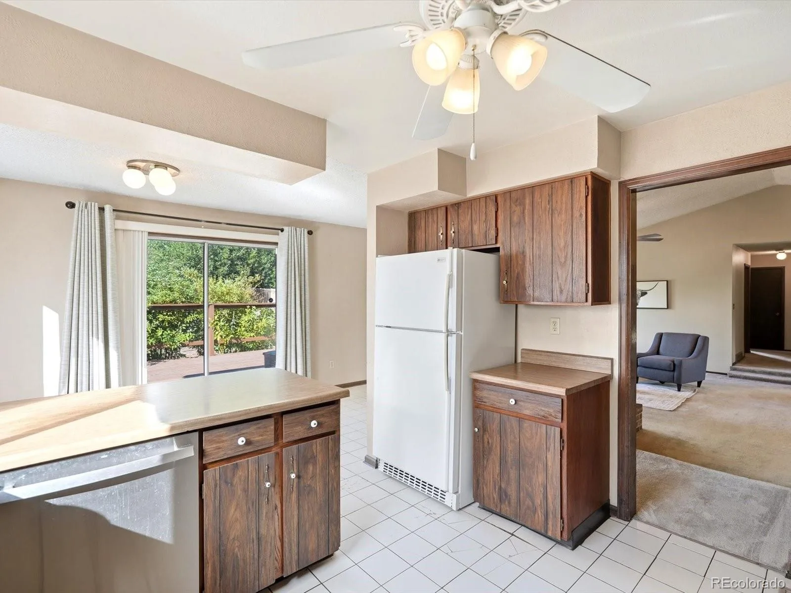 8220 Hoyt Way Arvada CO 80005 MLS #REC6933147 07092026220540 1600 12