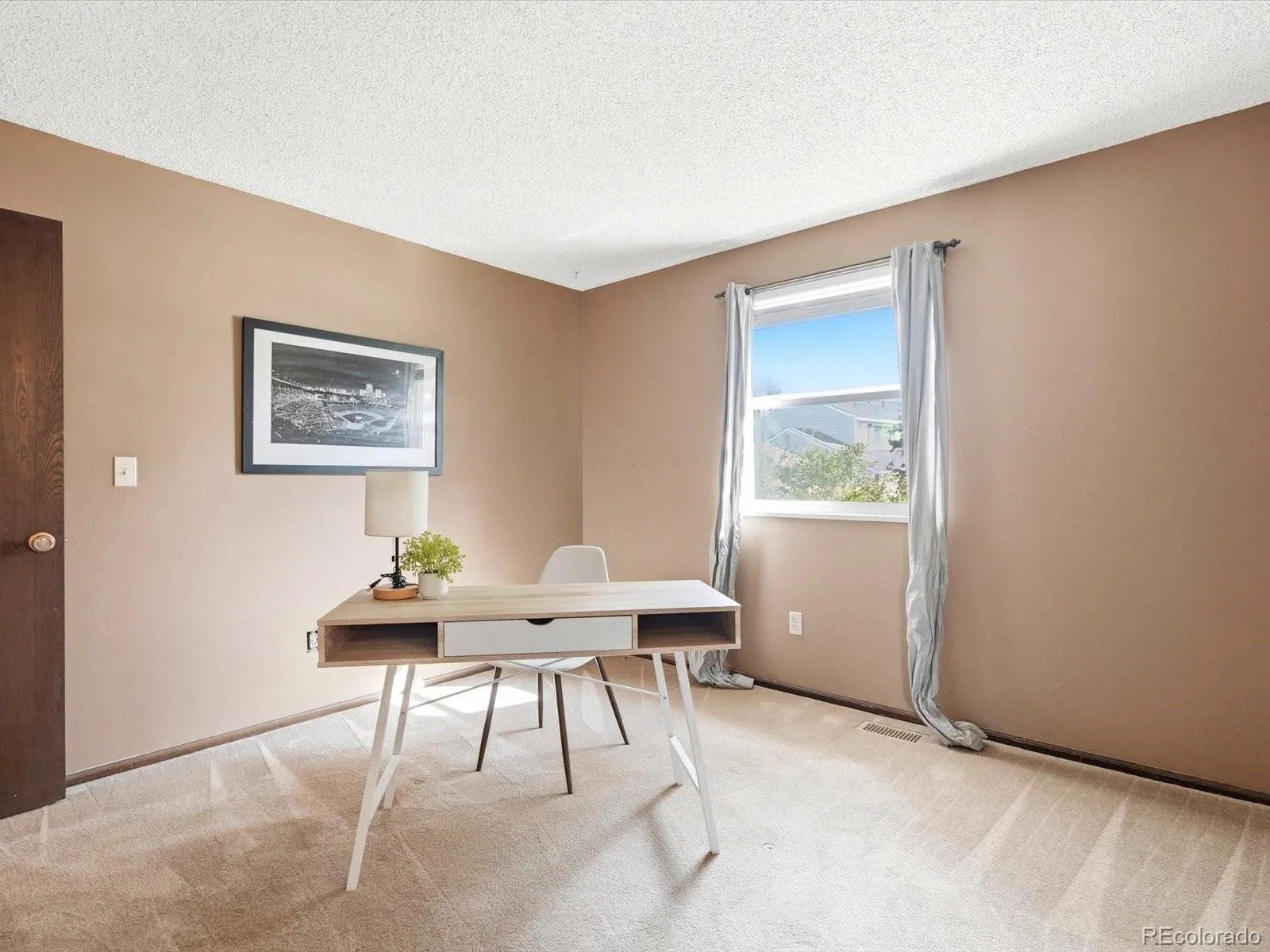 8220 Hoyt Way Arvada CO 80005 MLS #REC6933147 07092026220540 1600 18