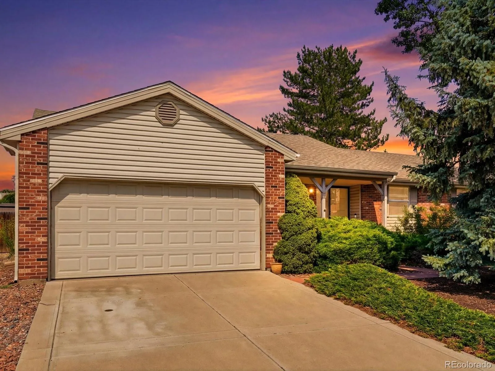 8220 Hoyt Way Arvada CO 80005 MLS #REC6933147 07092026220540 1600 31