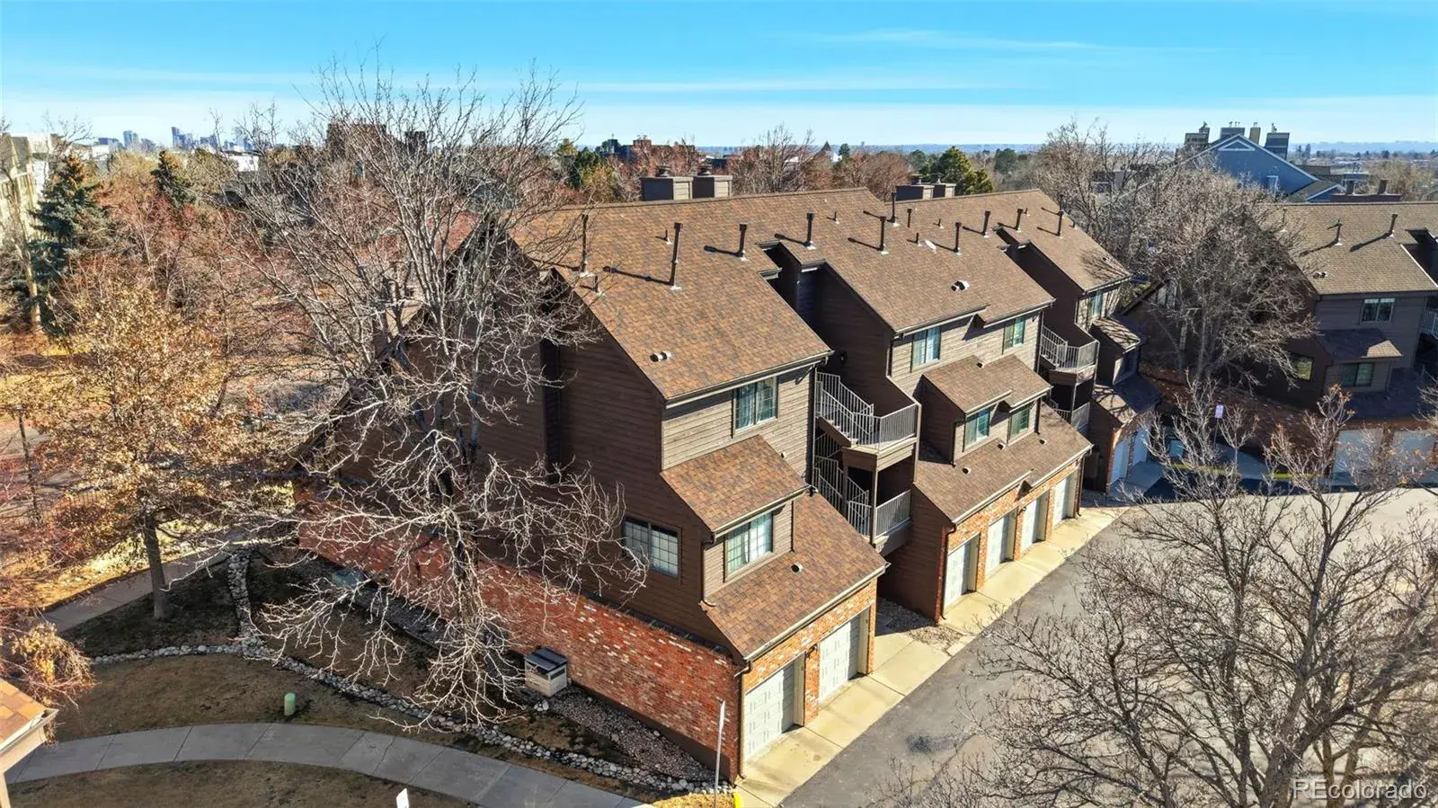 816 S Vance Street #B Lakewood CO 80226 MLS #REC6933557 02052026174726 1600 15
