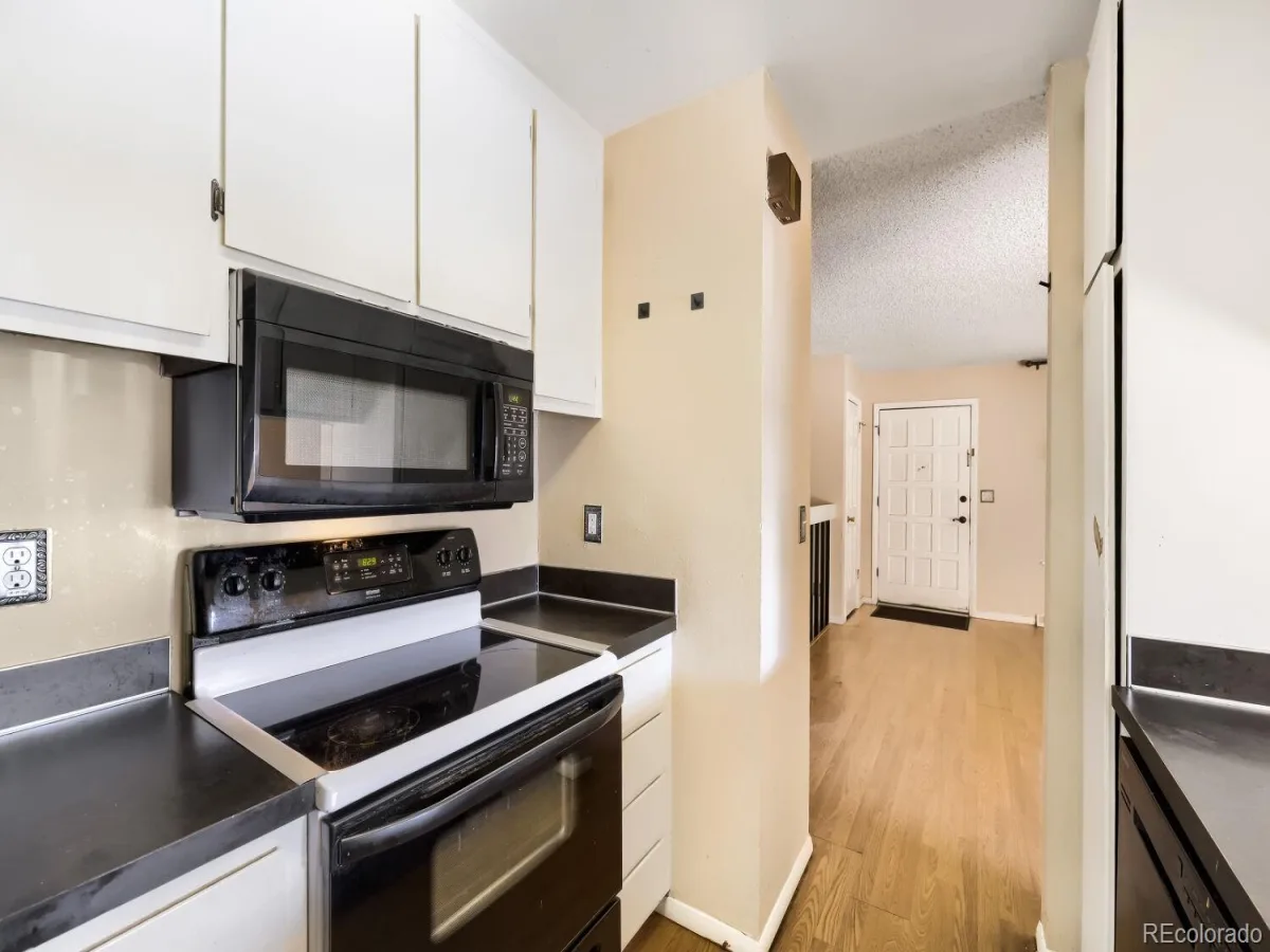 3750 S Granby Way Aurora CO 80014 | MLS #REC6934066 07272026010006 1200 13