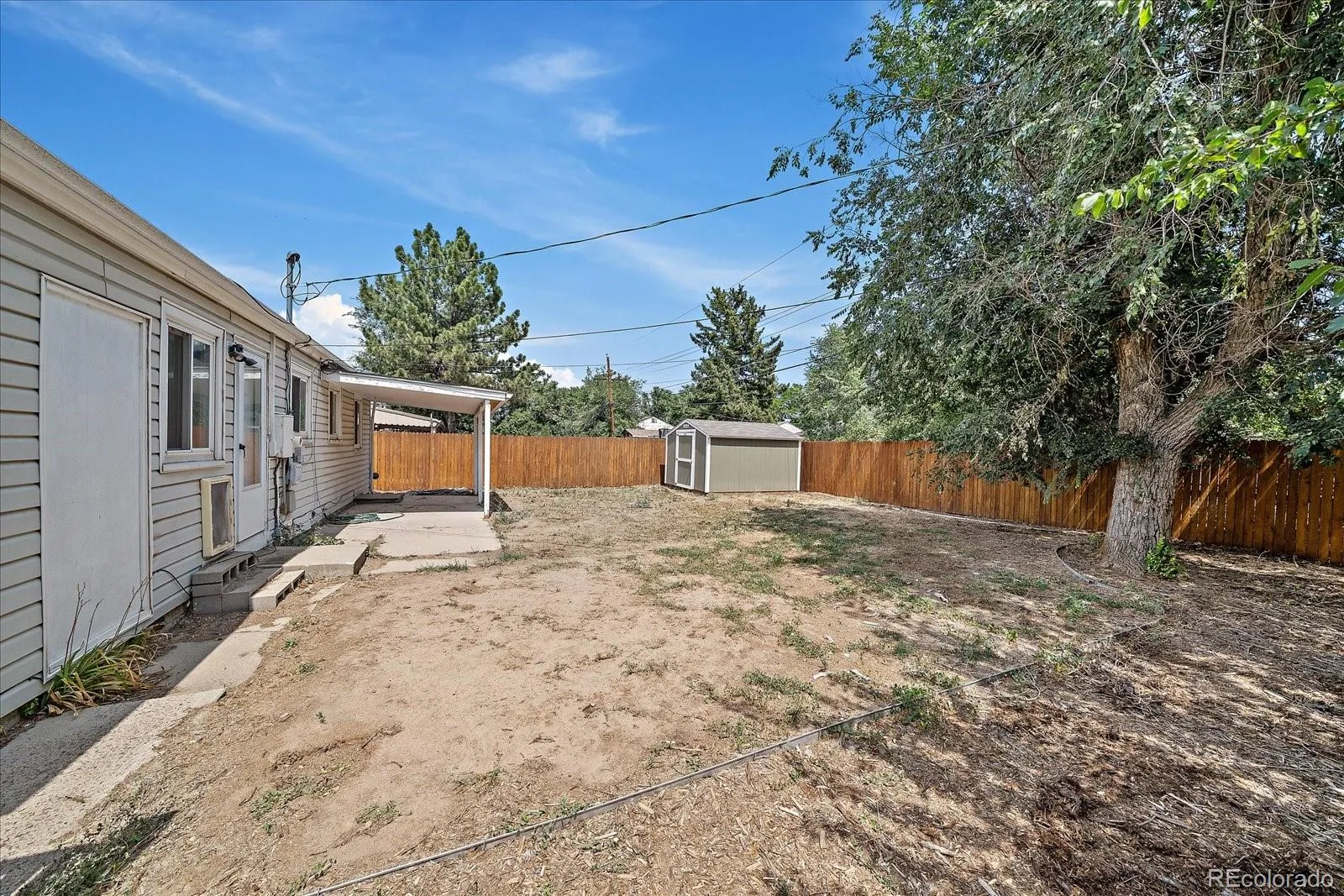 750 Kenton Street Aurora CO 80010 | MLS #REC6934963 08162026050953 1600 17