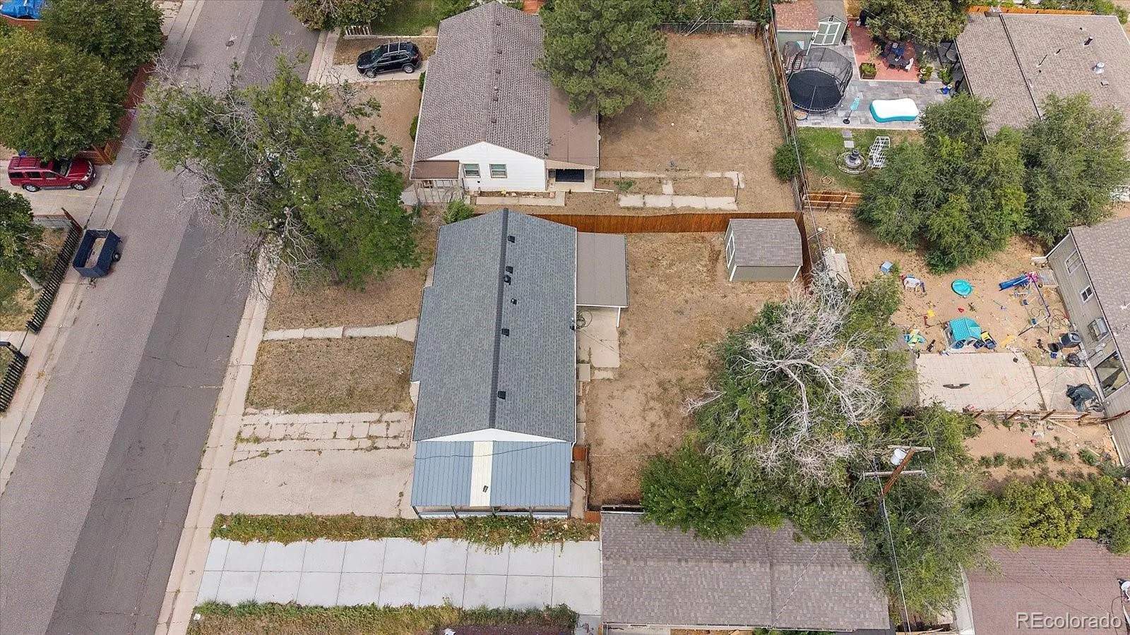 750 Kenton Street Aurora CO 80010 | MLS #REC6934963 08162026050953 1600 25