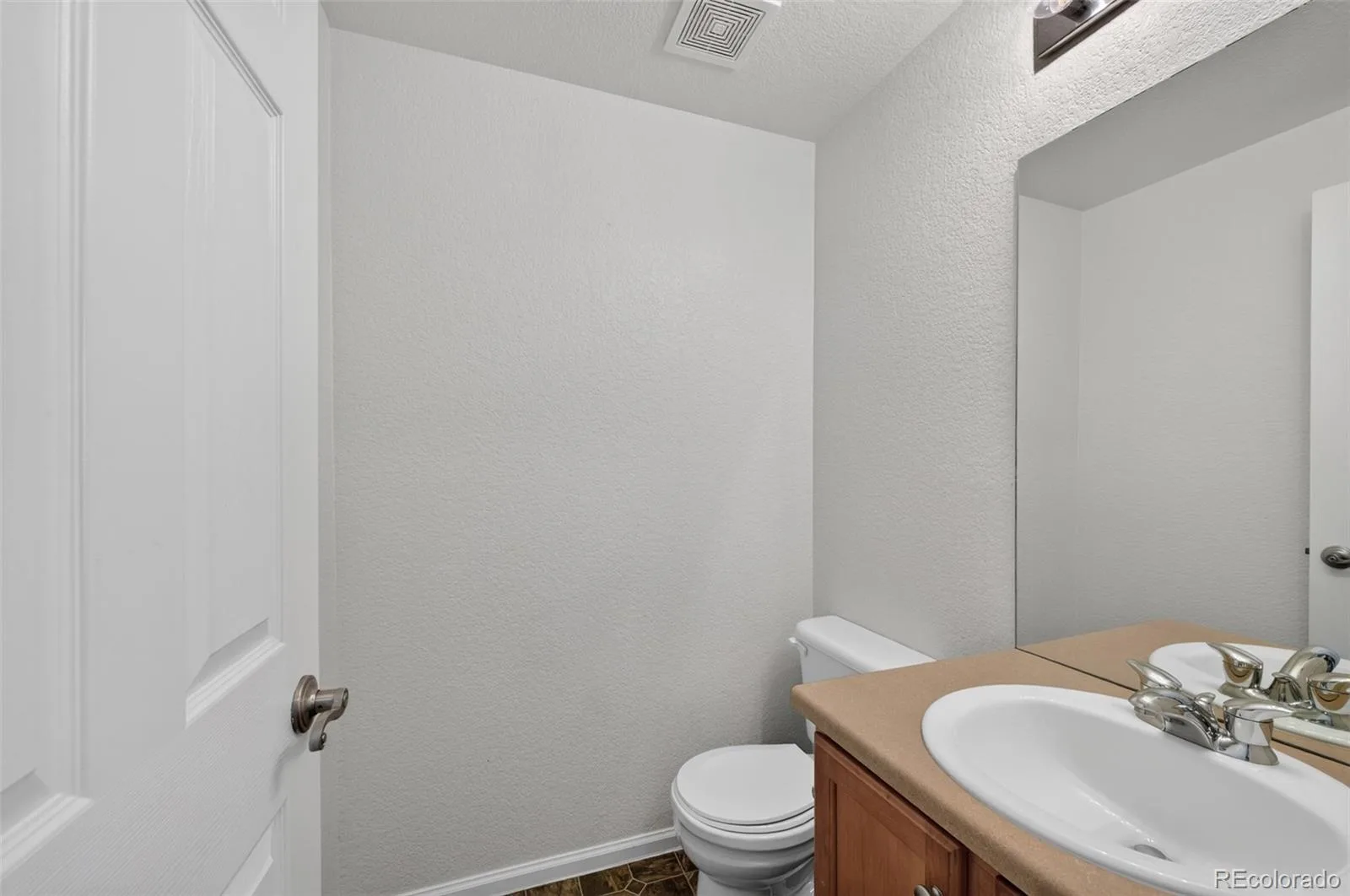 4323 S Jebel Lane Aurora CO 80015 | MLS #REC6937381 07152026082446 1600 16