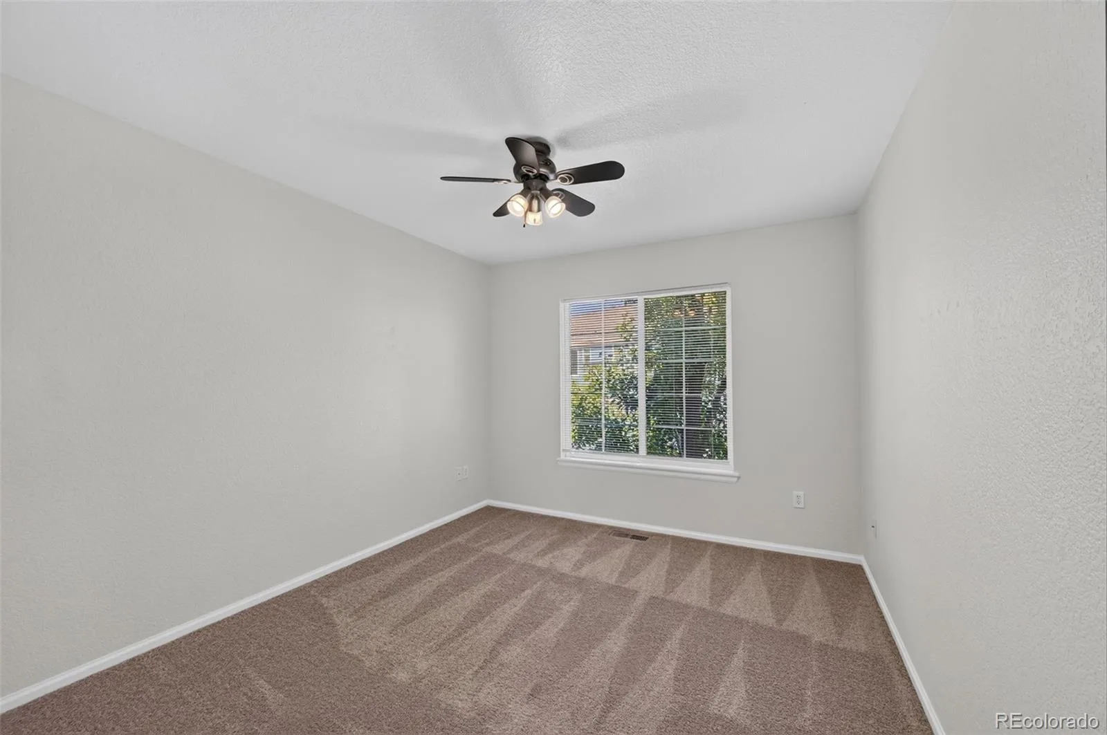 4323 S Jebel Lane Aurora CO 80015 | MLS #REC6937381 07152026082446 1600 26