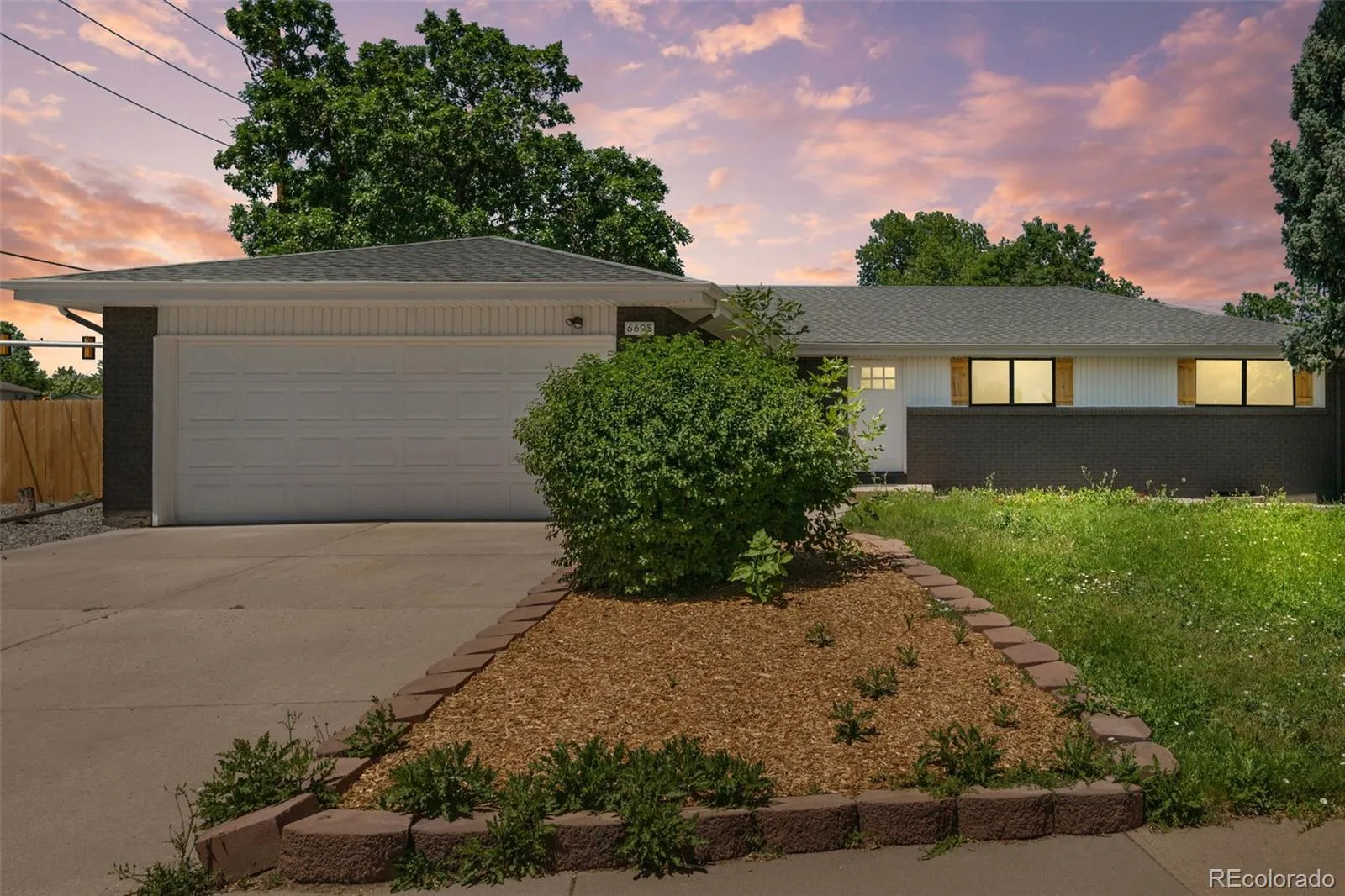 6695 S Ogden Street Centennial CO 80121 MLS #REC6939001 06262026151140 1600 2