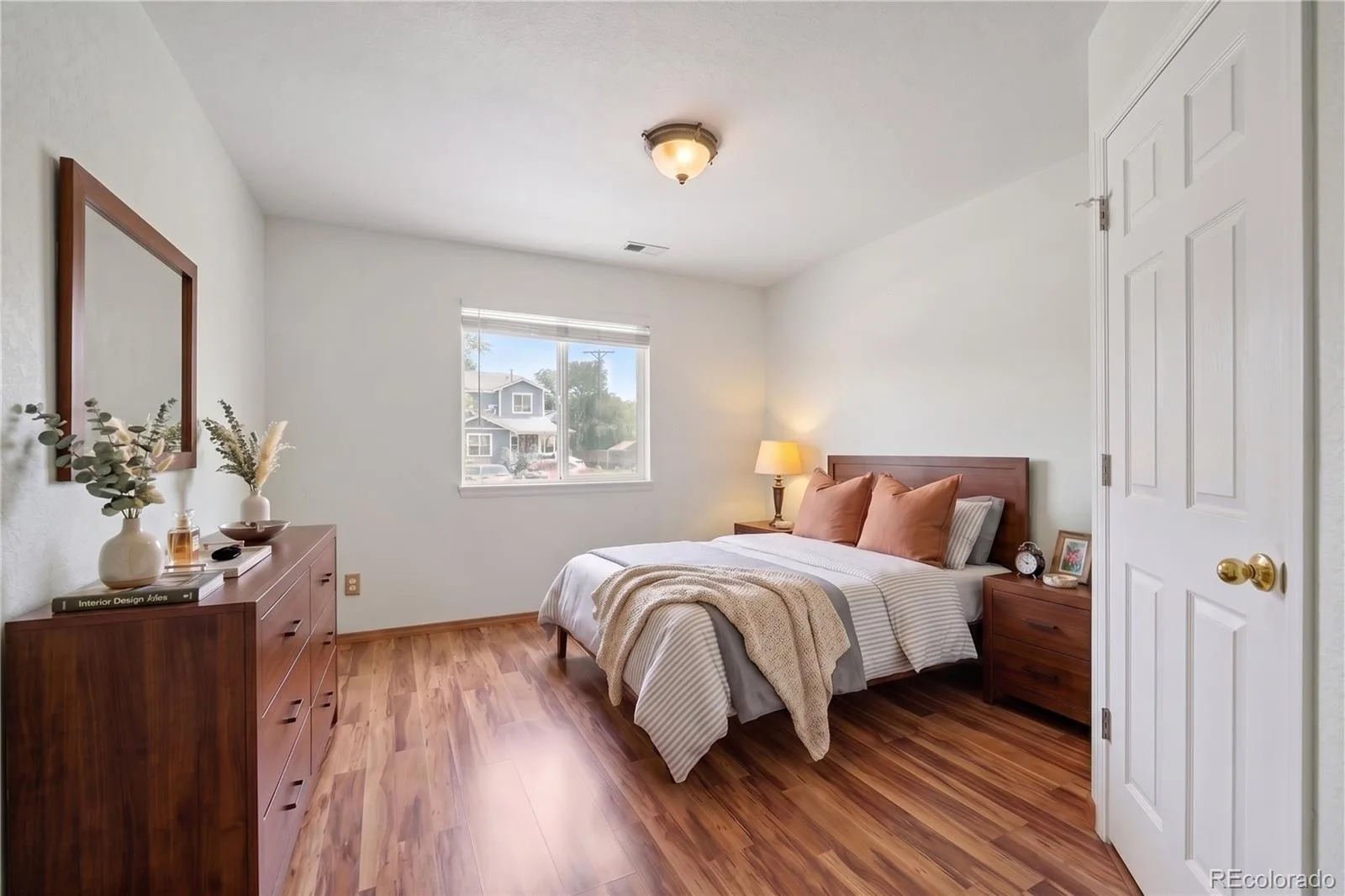 5411 Elm Court Denver CO 80221 | MLS #REC6939064 08172026233352 1600 3
