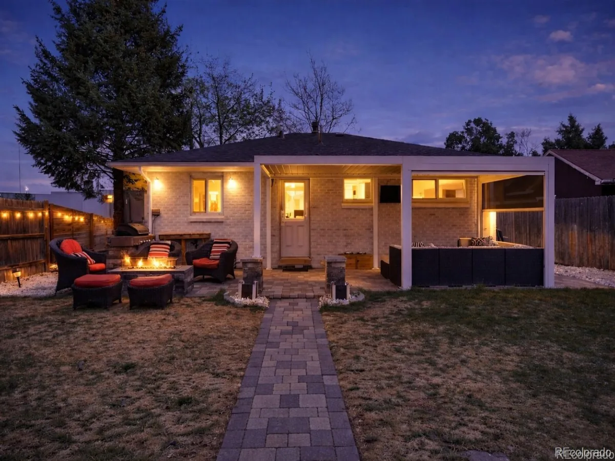 2201 S Dexter Street Denver CO 80222 | MLS #REC6939959 08052026165612 1200 36