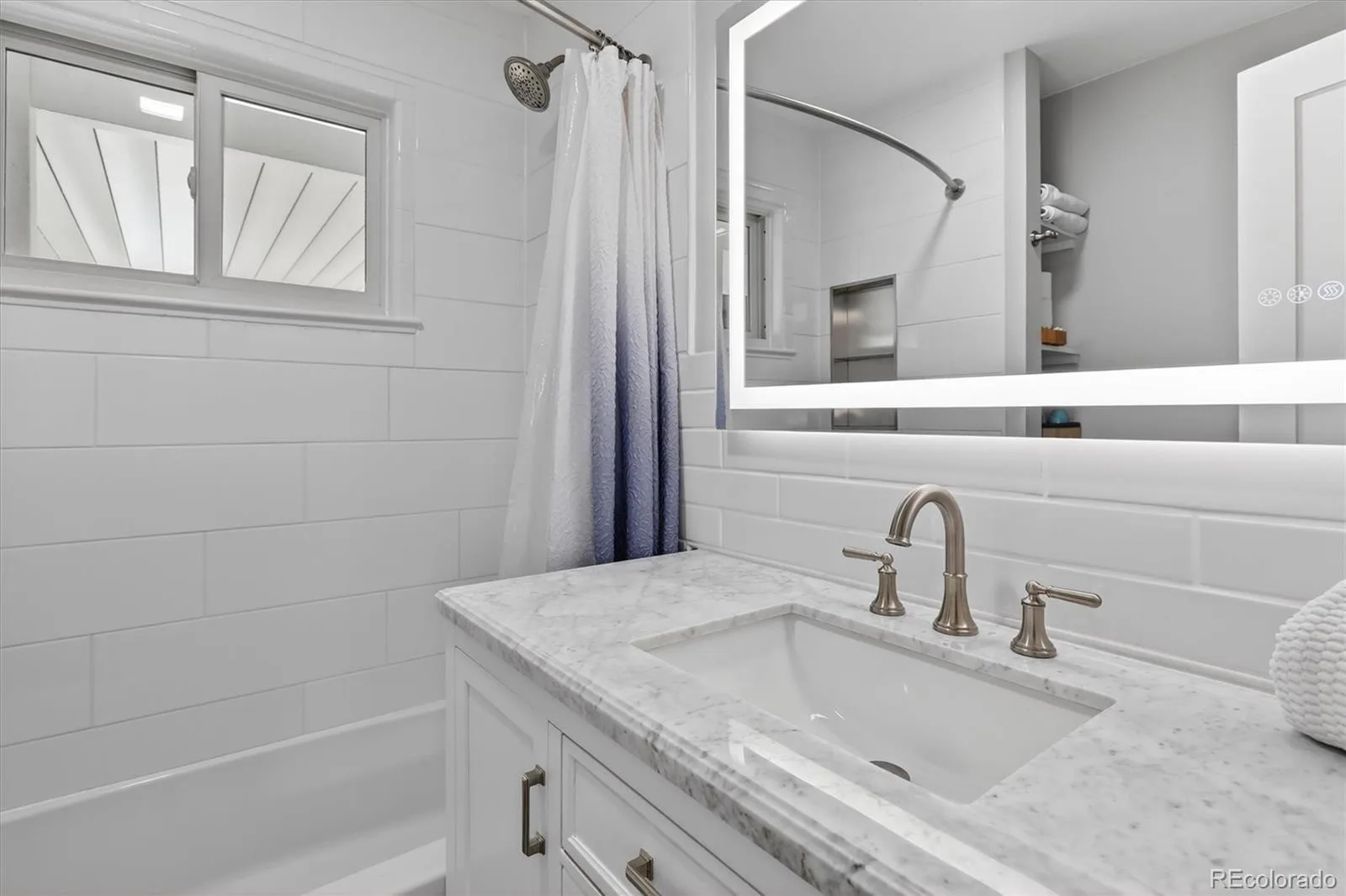 2201 S Dexter Street Denver CO 80222 | MLS #REC6939959 08052026165612 1600 18