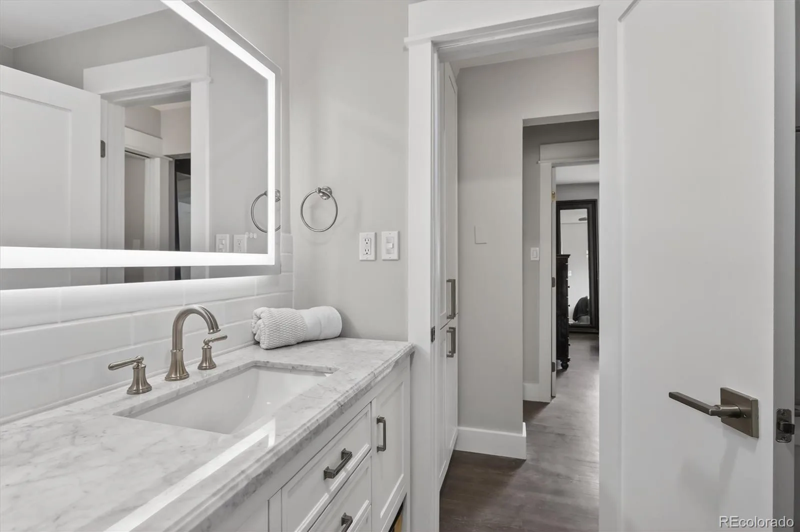 2201 S Dexter Street Denver CO 80222 | MLS #REC6939959 08052026165612 1600 20