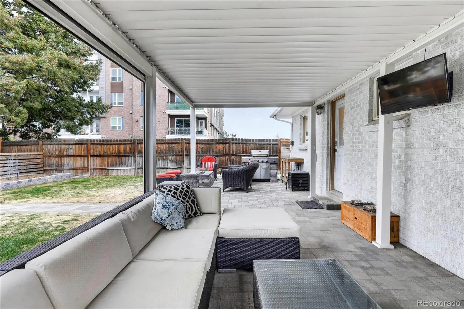 2201 S Dexter Street Denver CO 80222 | MLS #REC6939959 08052026165612 1600 33