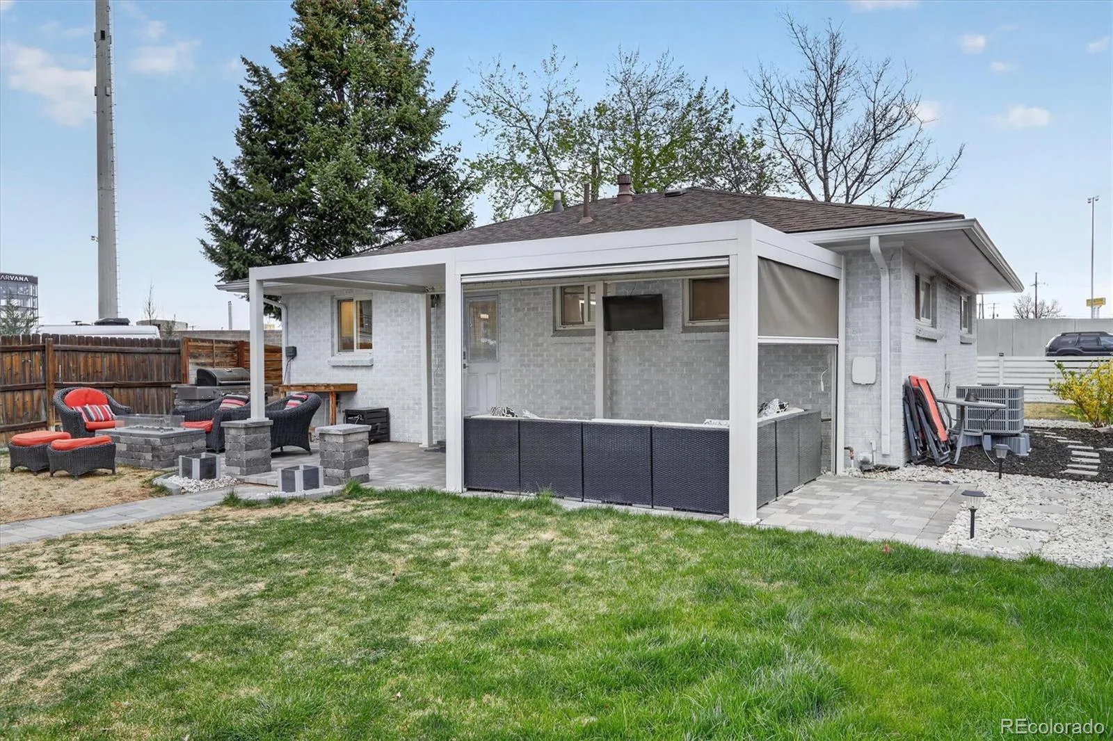 2201 S Dexter Street Denver CO 80222 | MLS #REC6939959 08052026165612 1600 34