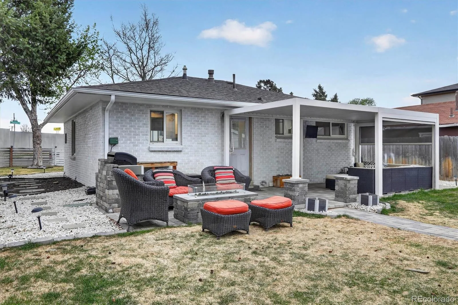 2201 S Dexter Street Denver CO 80222 | MLS #REC6939959 08052026165612 1600 37