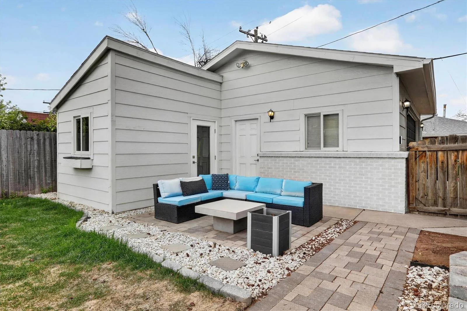 2201 S Dexter Street Denver CO 80222 | MLS #REC6939959 08052026165612 1600 39