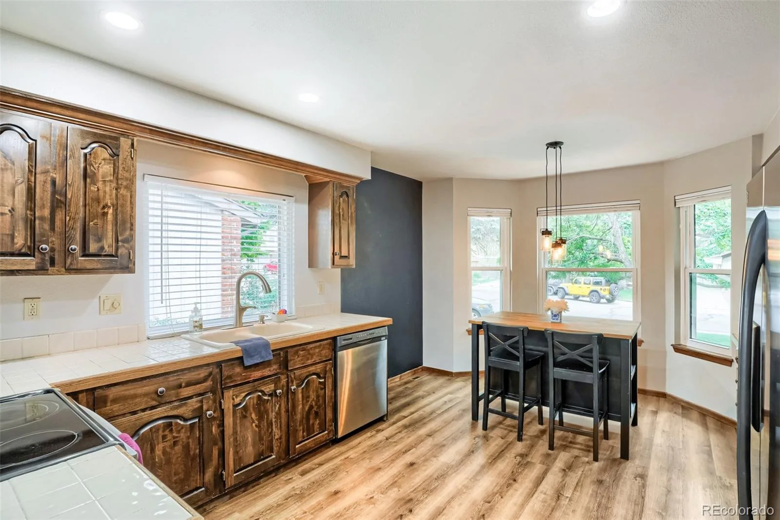 7706 S Curtice Circle Littleton CO 80120 | MLS #REC6941407 07252026031520 1600 6