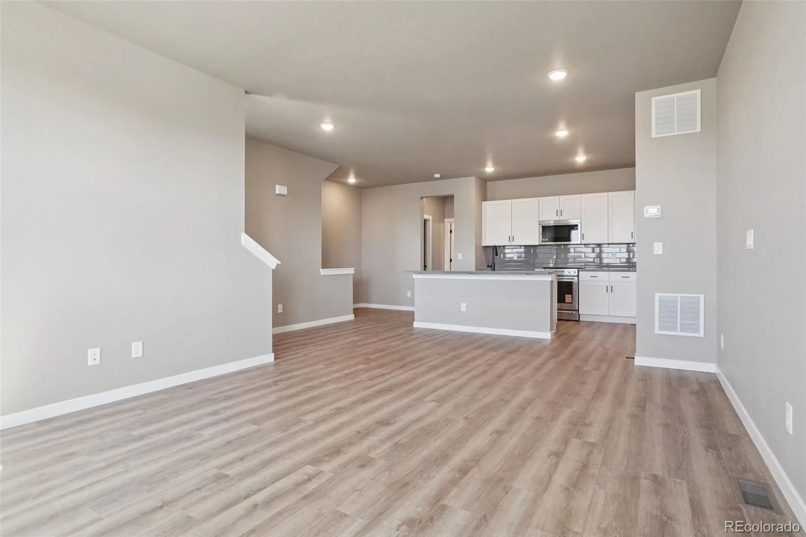 24121 E 54th Place Aurora CO 80019 | MLS #REC6941500 07302026225224 1600 10
