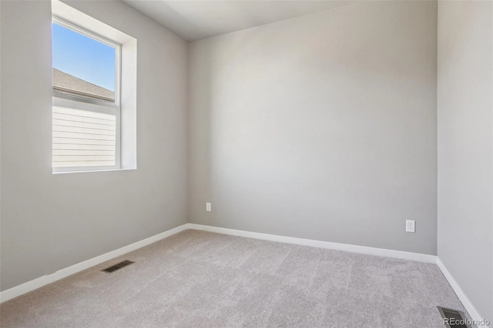 24121 E 54th Place Aurora CO 80019 | MLS #REC6941500 07302026225224 1600 21