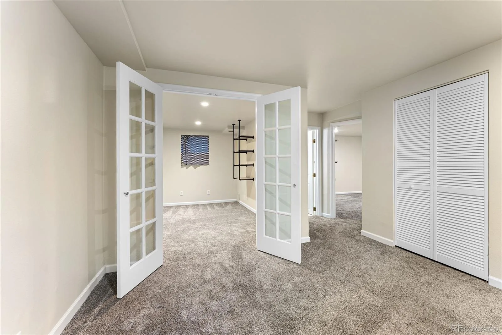 1102 Nucla Street Aurora CO 80011 | MLS #REC6943187 08142026235654 1600 23