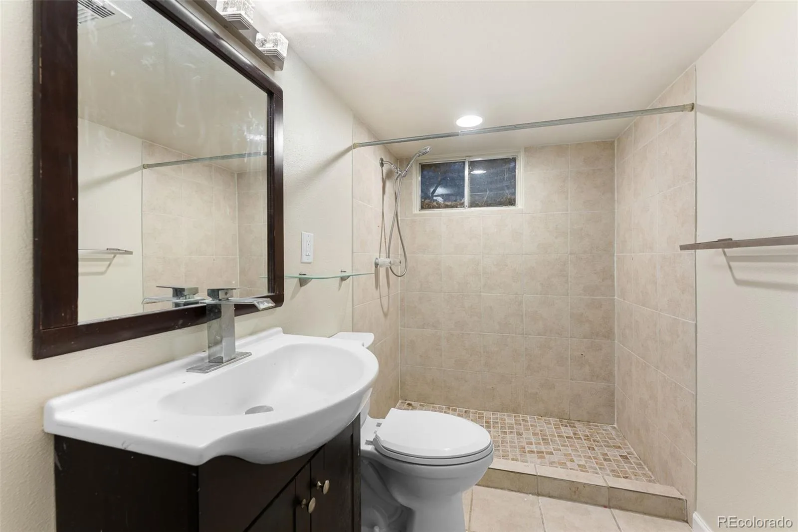 1102 Nucla Street Aurora CO 80011 | MLS #REC6943187 08142026235654 1600 27