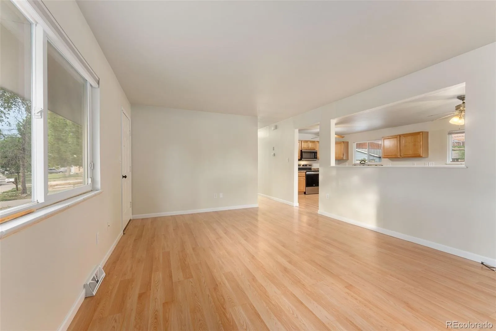 1102 Nucla Street Aurora CO 80011 | MLS #REC6943187 08142026235654 1600 4