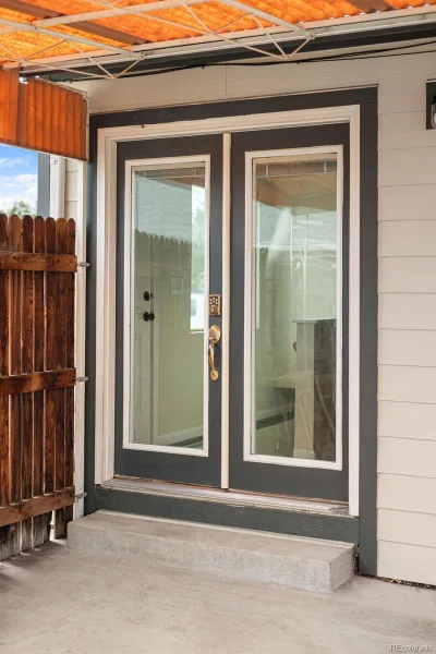 1102 Nucla Street Aurora CO 80011 | MLS #REC6943187 08142026235654 800 28