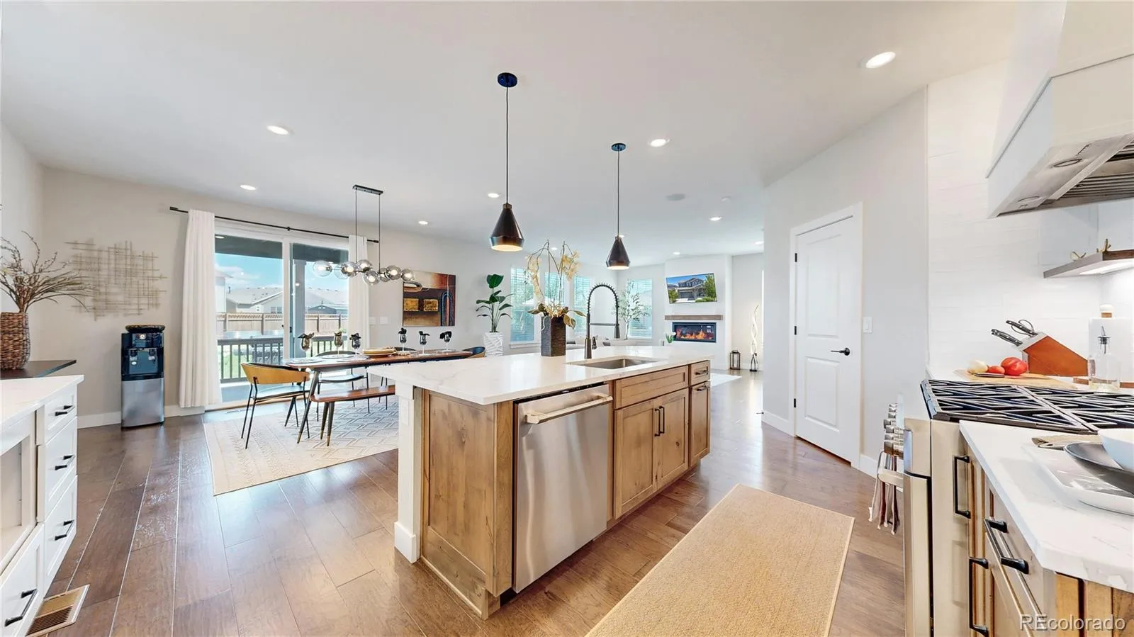 5938 N Odessa Street Aurora CO 80019 | MLS #REC6946629 07172026181231 1600 10