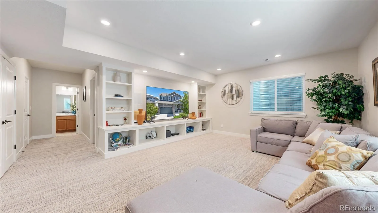 5938 N Odessa Street Aurora CO 80019 | MLS #REC6946629 07172026181231 1600 18